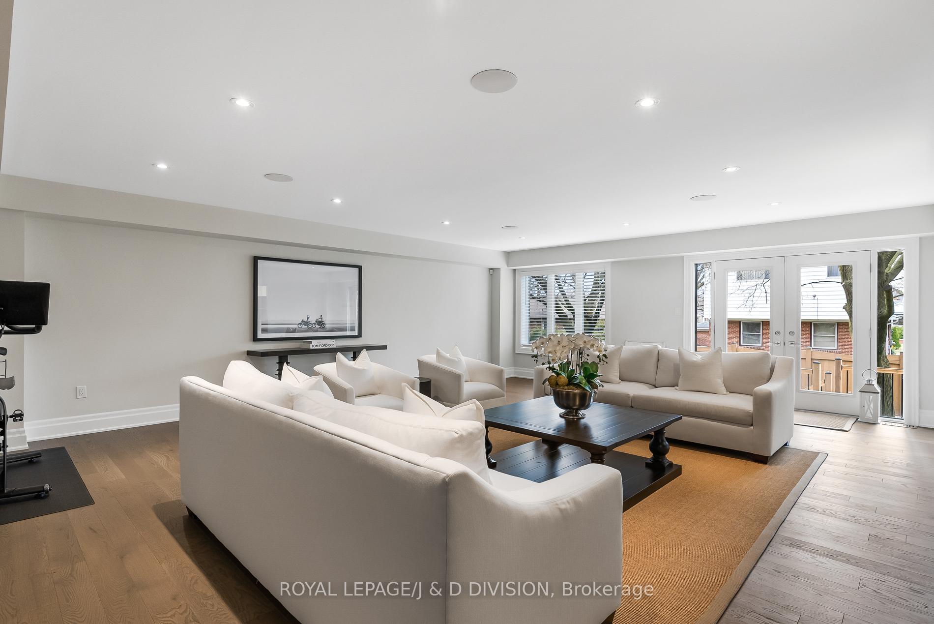 13 Chimney Swift Crt, Toronto, ON M9B0C6 | 3 Bedroom 5 Bathroom Detached House | Image 32