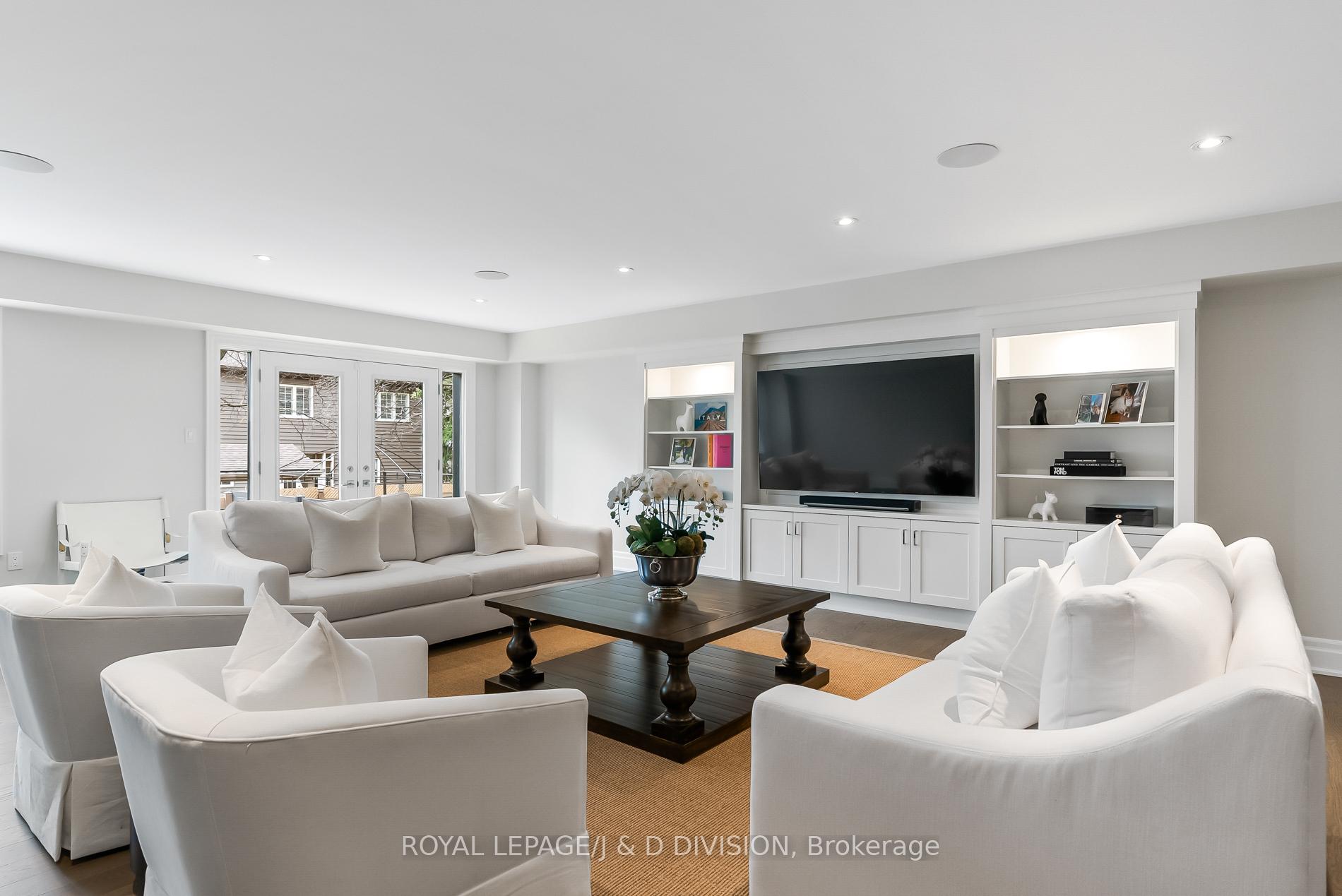 13 Chimney Swift Crt, Toronto, ON M9B0C6 | 3 Bedroom 5 Bathroom Detached House | Image 33