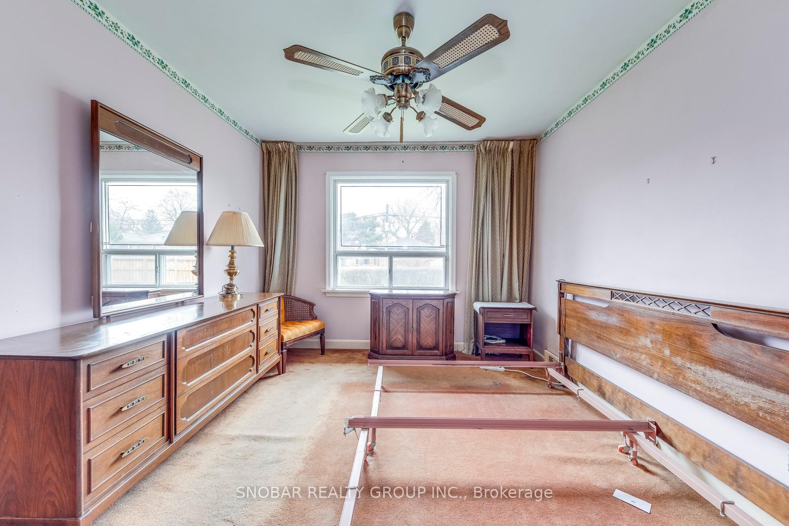 20 Lesmar Dr, Toronto, ON M9B2V1 | 3 Bedroom 2 Bathroom Detached House | Image 24