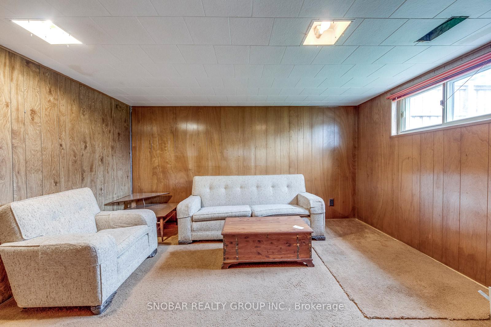 20 Lesmar Dr, Toronto, ON M9B2V1 | 3 Bedroom 2 Bathroom Detached House | Image 30