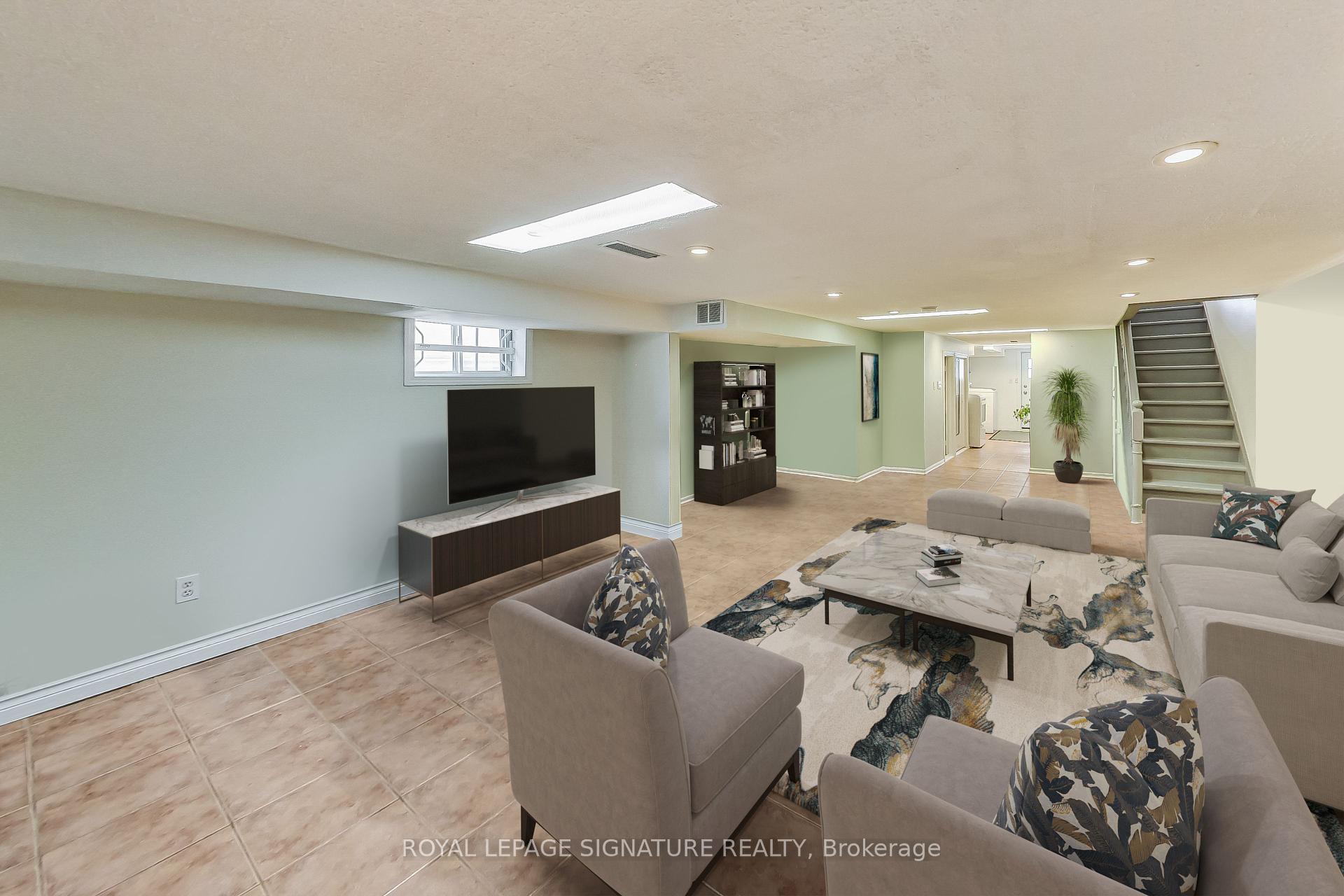 127 Shanly St, Toronto, ON M6H1S8 | 3 Bedroom 3 Bathroom Semi-Detached House | Image 22