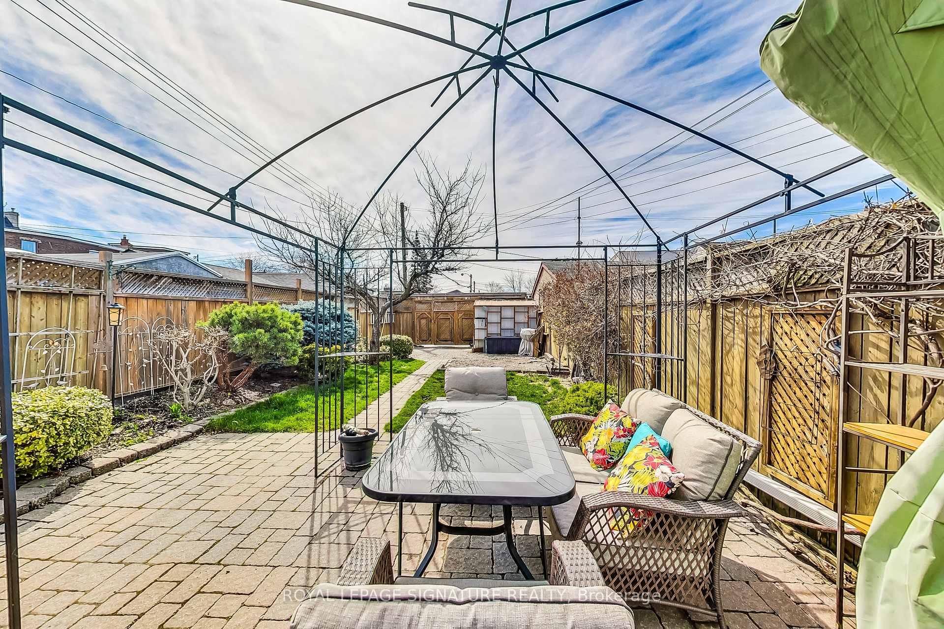 127 Shanly St, Toronto, ON M6H1S8 | 3 Bedroom 3 Bathroom Semi-Detached House | Image 23