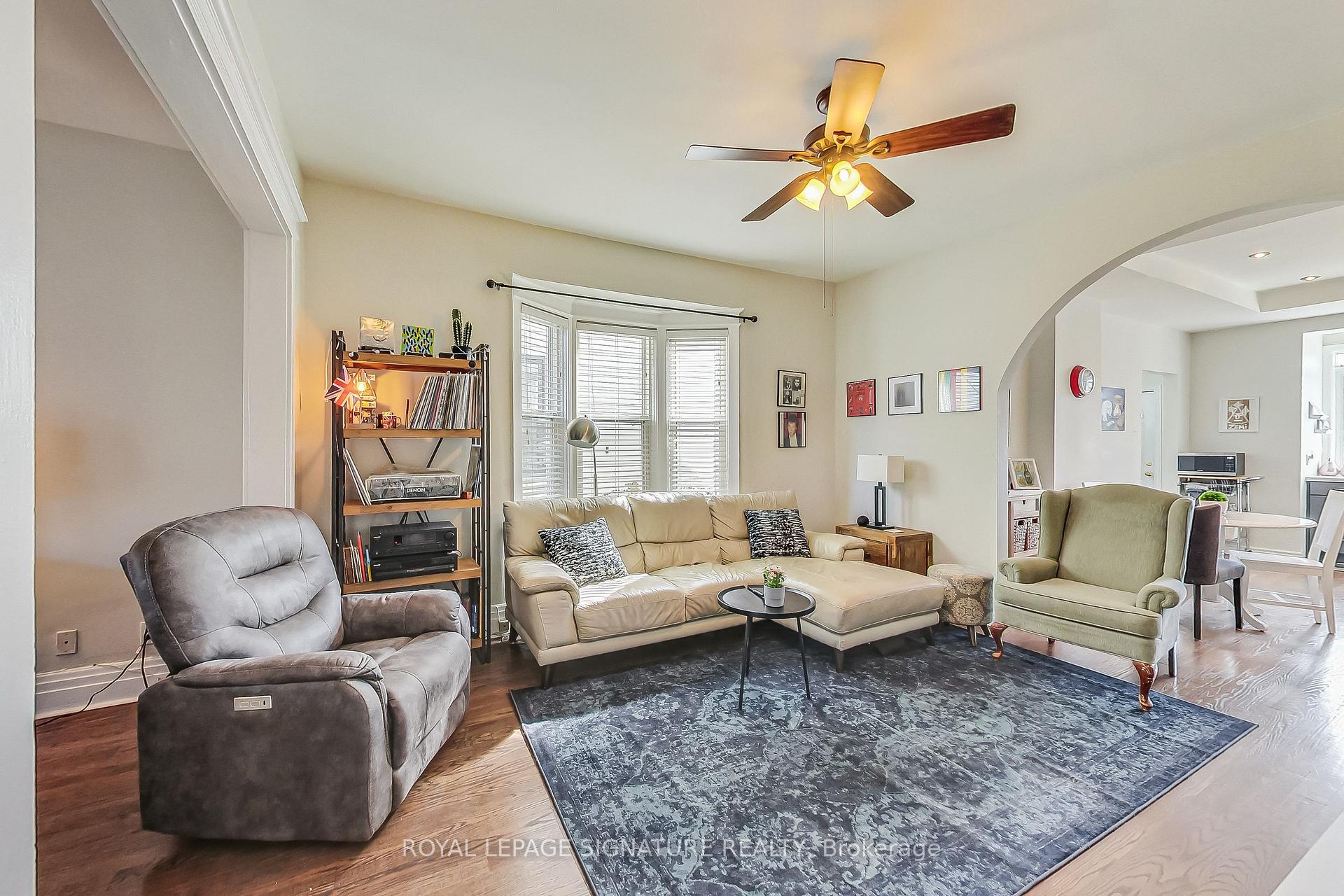 127 Shanly St, Toronto, ON M6H1S8 | 3 Bedroom 3 Bathroom Semi-Detached House | Image 5