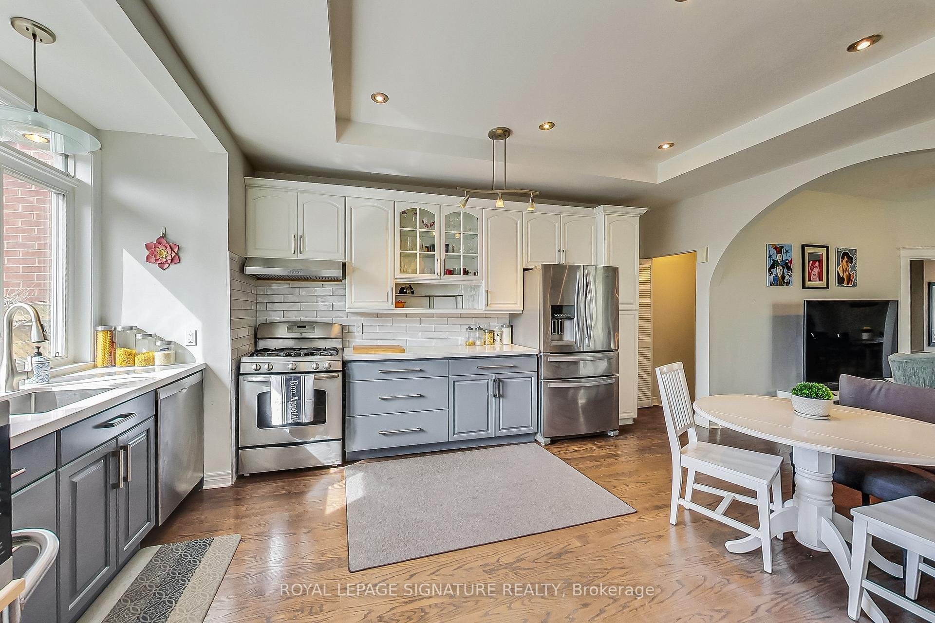 127 Shanly St, Toronto, ON M6H1S8 | 3 Bedroom 3 Bathroom Semi-Detached House | Image 9