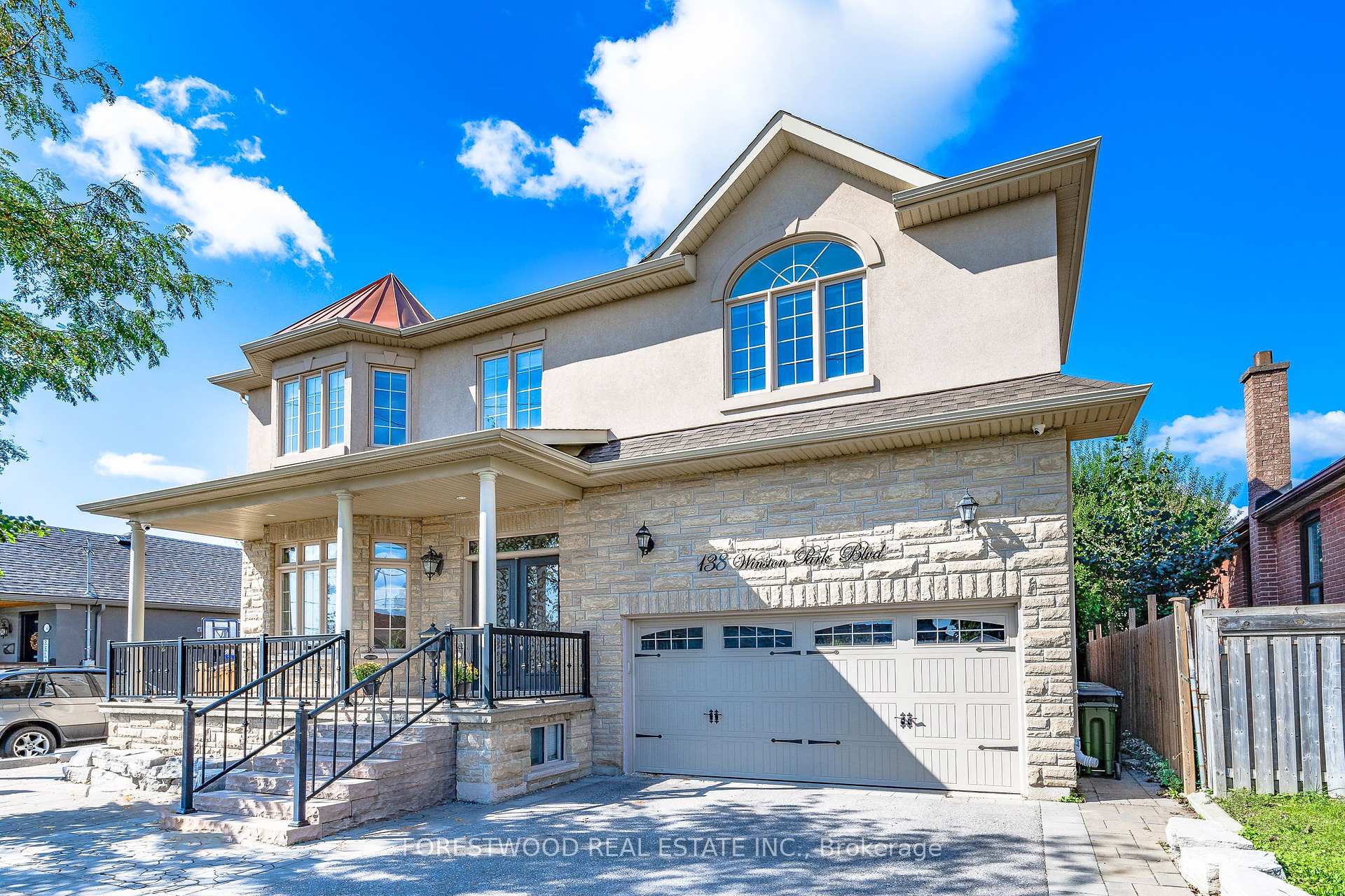 138 Winston Park Blvd, Toronto, ON M3K1C5 | 4 Bedroom 4 Bathroom Detached House | Image 1