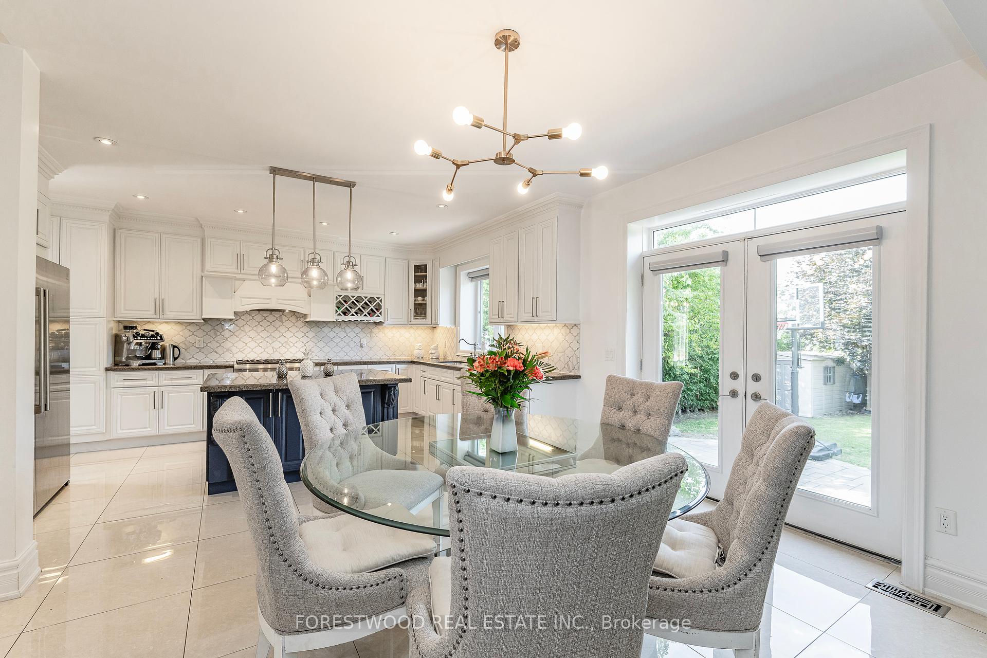 138 Winston Park Blvd, Toronto, ON M3K1C5 | 4 Bedroom 4 Bathroom Detached House | Image 14