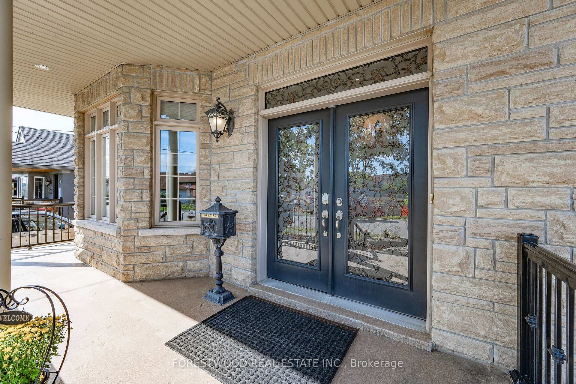 138 Winston Park Blvd, Toronto, ON M3K1C5 | 4 Bedroom 4 Bathroom Detached House | Image 32