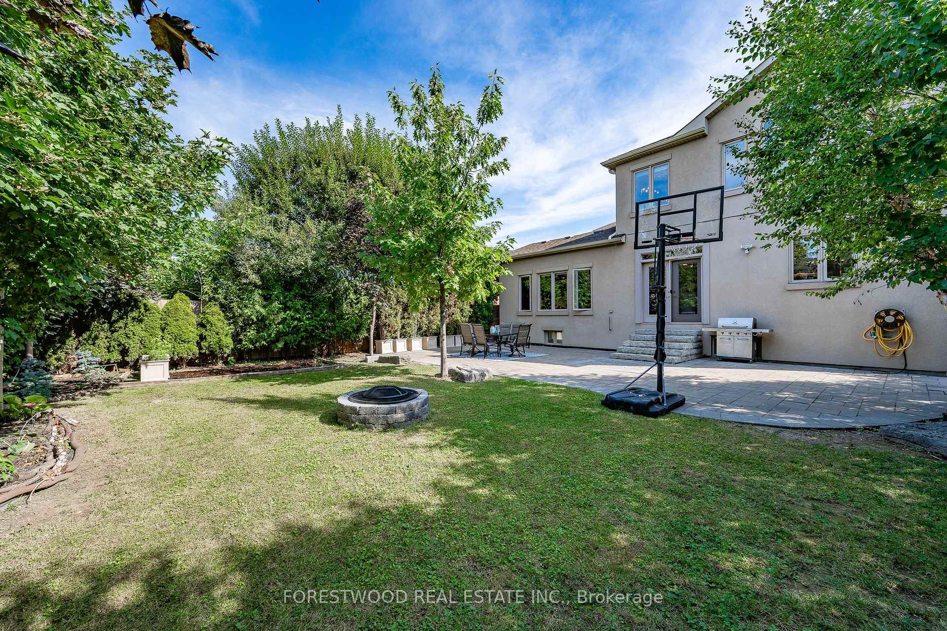 138 Winston Park Blvd, Toronto, ON M3K1C5 | 4 Bedroom 4 Bathroom Detached House | Image 34