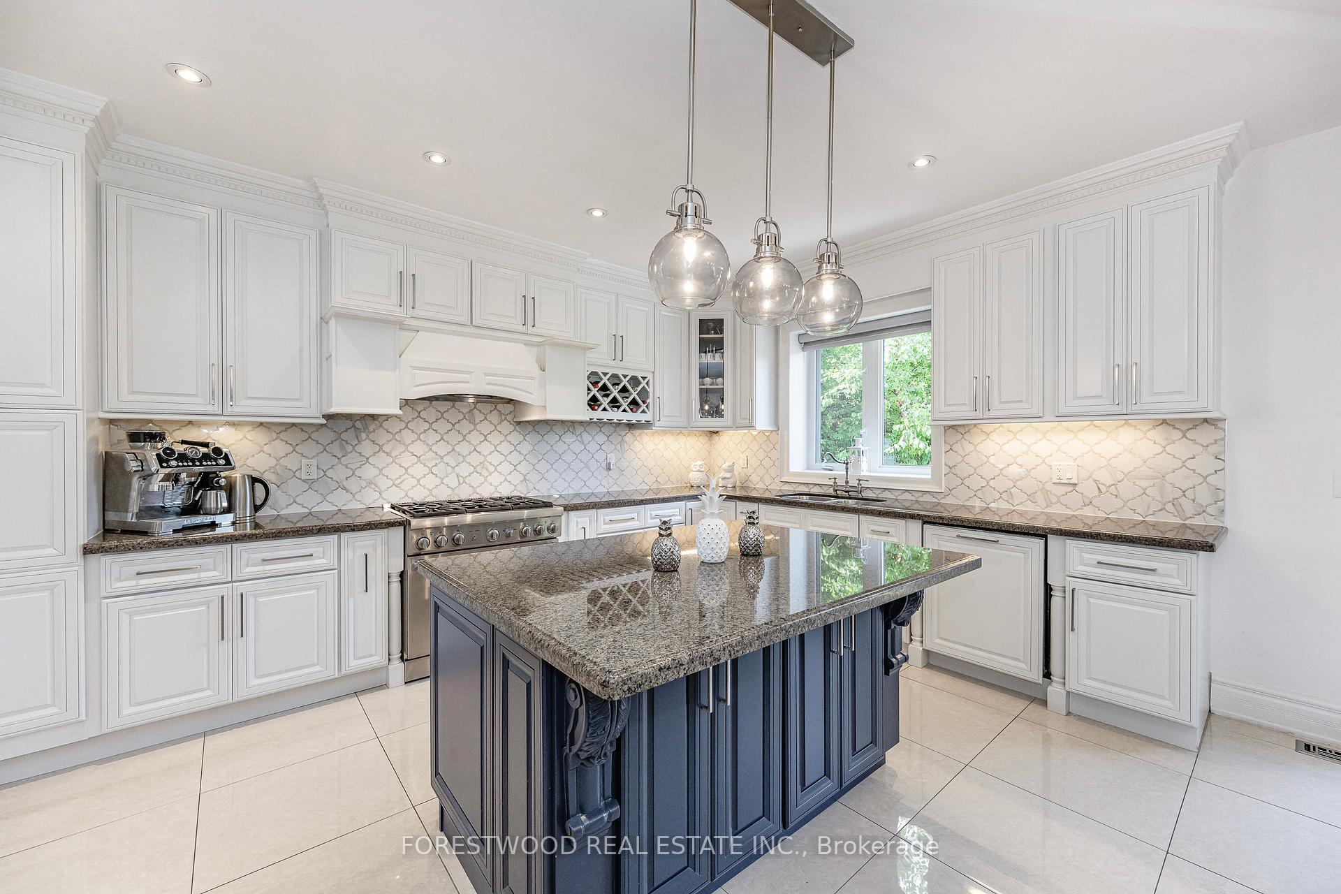 138 Winston Park Blvd, Toronto, ON M3K1C5 | 4 Bedroom 4 Bathroom Detached House | Image 9