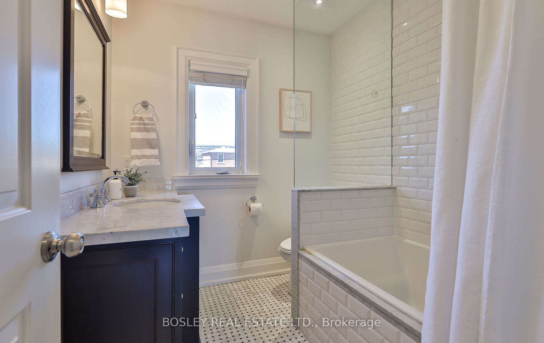 98 Primrose Ave, Toronto, ON M6H3V3 | 3 Bedroom 2 Bathroom Semi-Detached House | Image 26