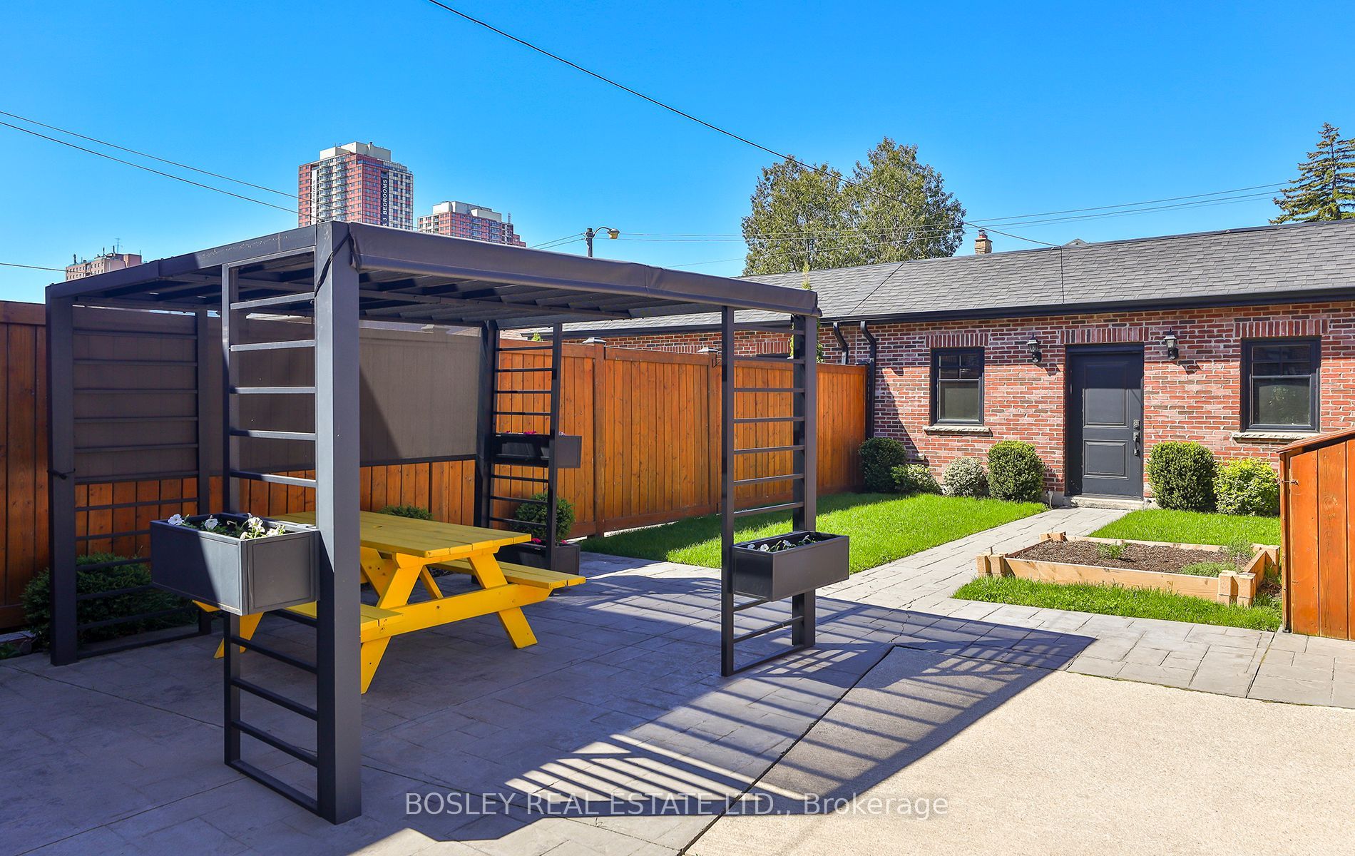 98 Primrose Ave, Toronto, ON M6H3V3 | 3 Bedroom 2 Bathroom Semi-Detached House | Image 37