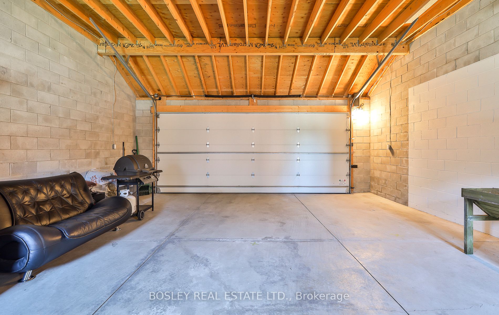 98 Primrose Ave, Toronto, ON M6H3V3 | 3 Bedroom 2 Bathroom Semi-Detached House | Image 38