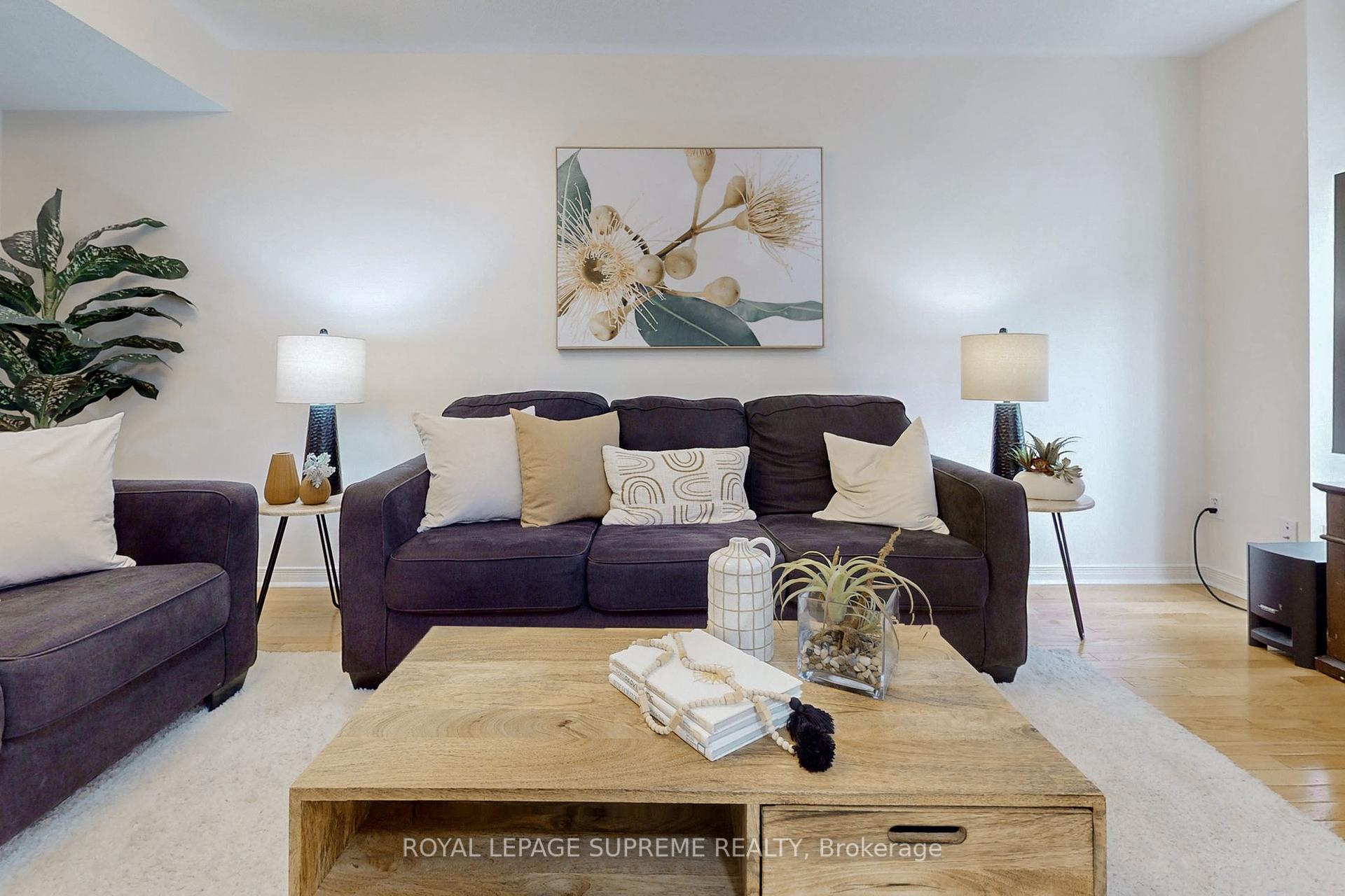 42 Joseph Griffith Lane, Toronto, ON M3L0C7 | 3 Bedroom 3 Bathroom Freehold Townhouse | Image 5