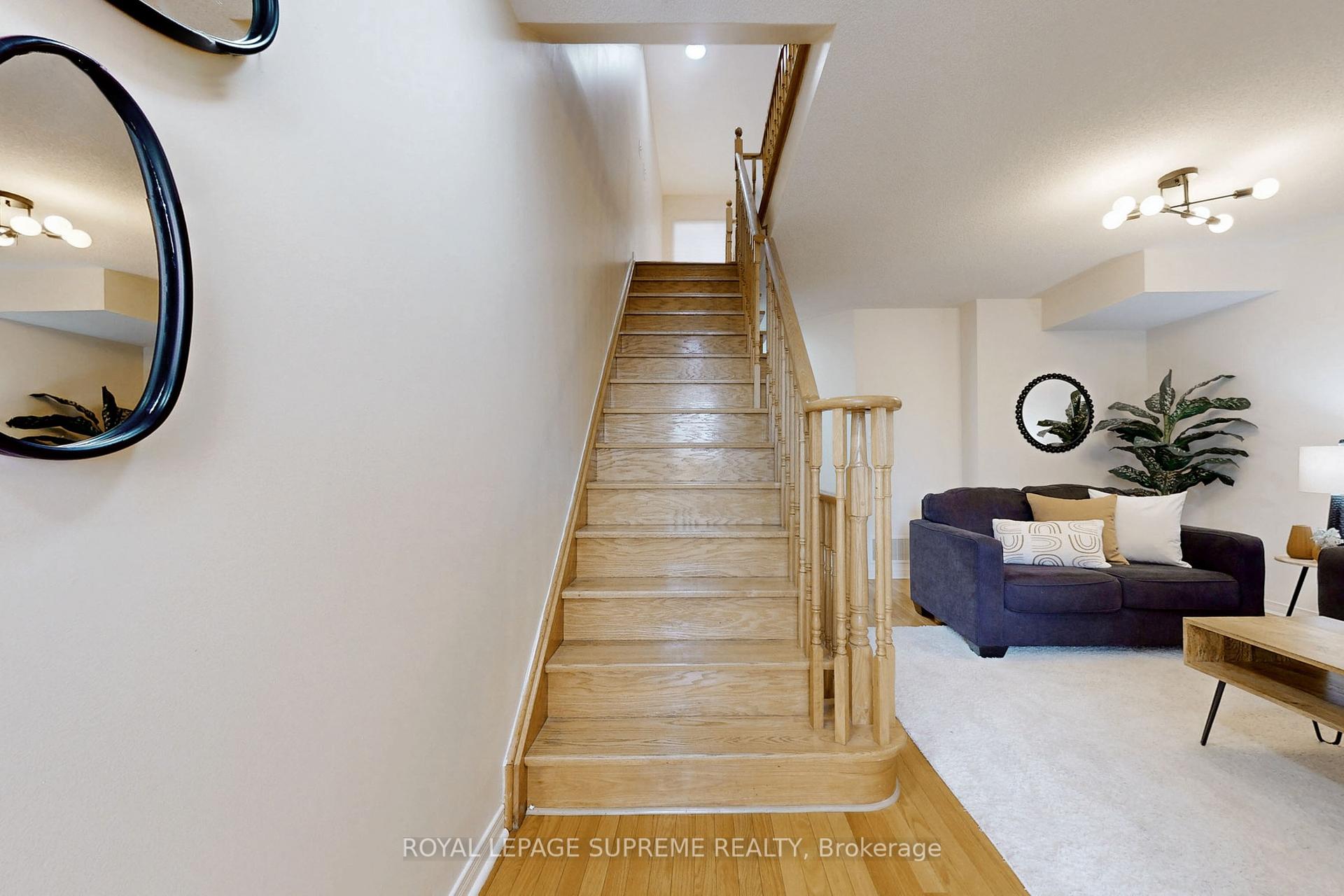 42 Joseph Griffith Lane, Toronto, ON M3L0C7 | 3 Bedroom 3 Bathroom Freehold Townhouse | Image 8