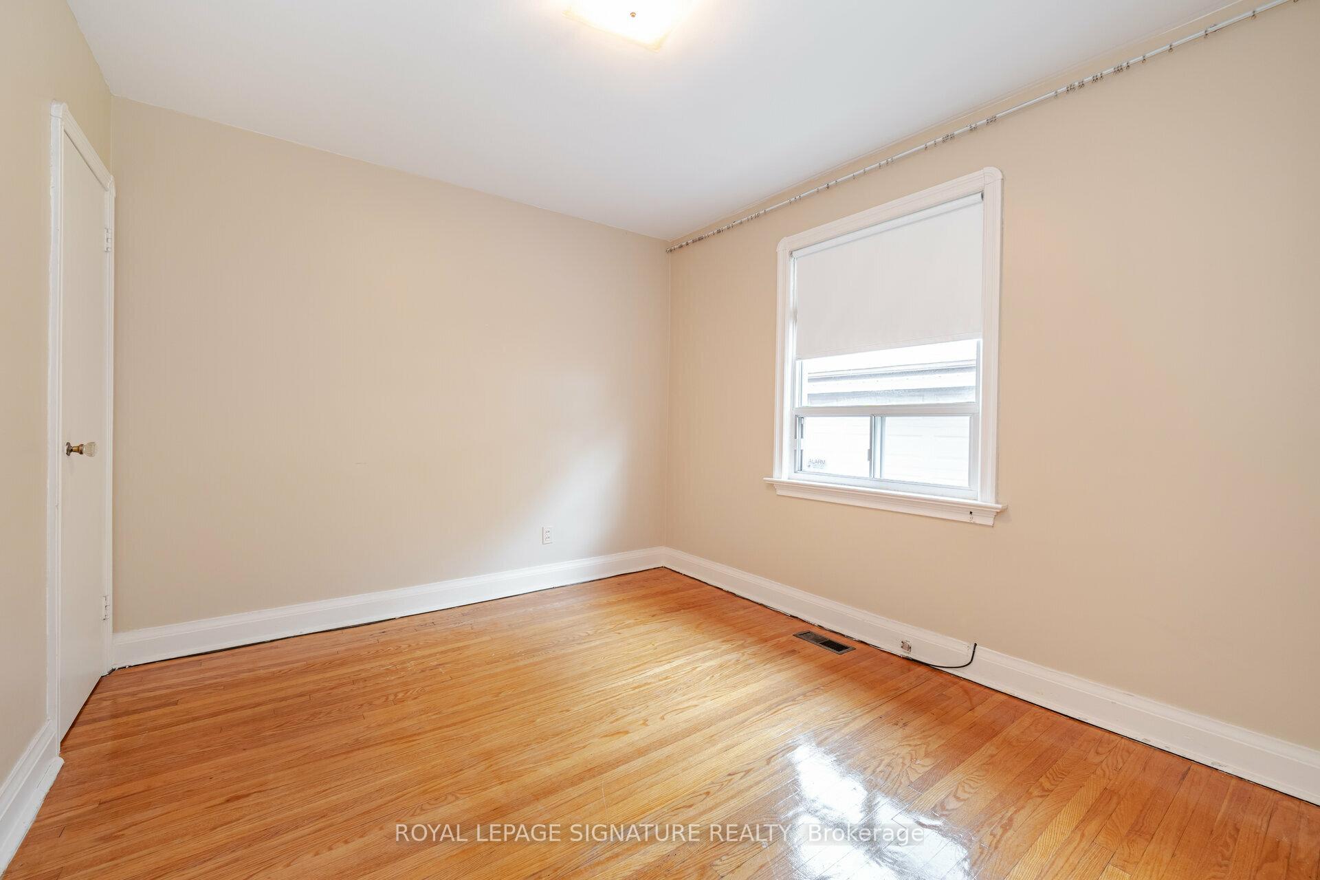 76 Cannon Rd, Toronto, ON M8Y1S1 | 3 Bedroom 2 Bathroom Detached House | Image 17