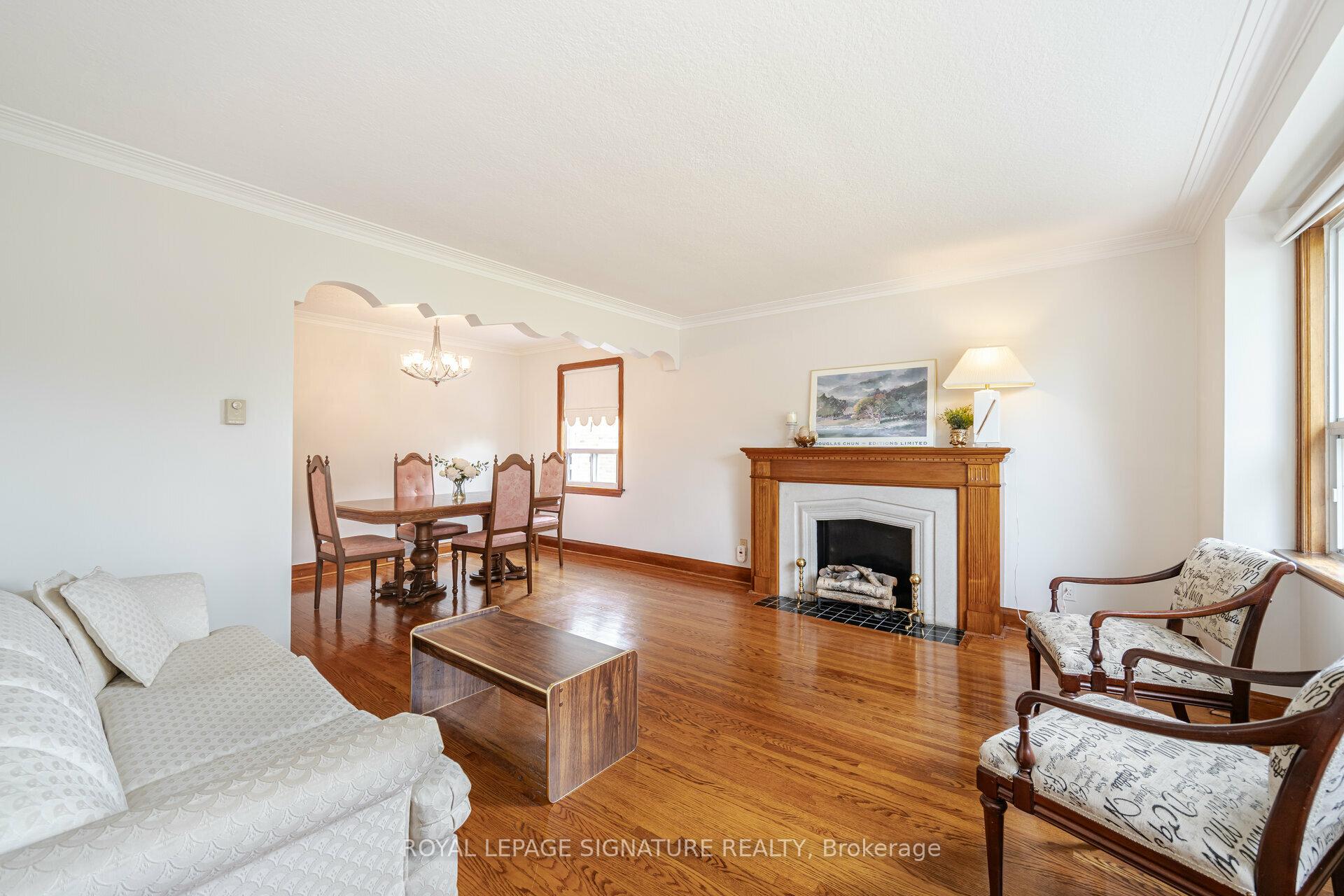 76 Cannon Rd, Toronto, ON M8Y1S1 | 3 Bedroom 2 Bathroom Detached House | Image 6