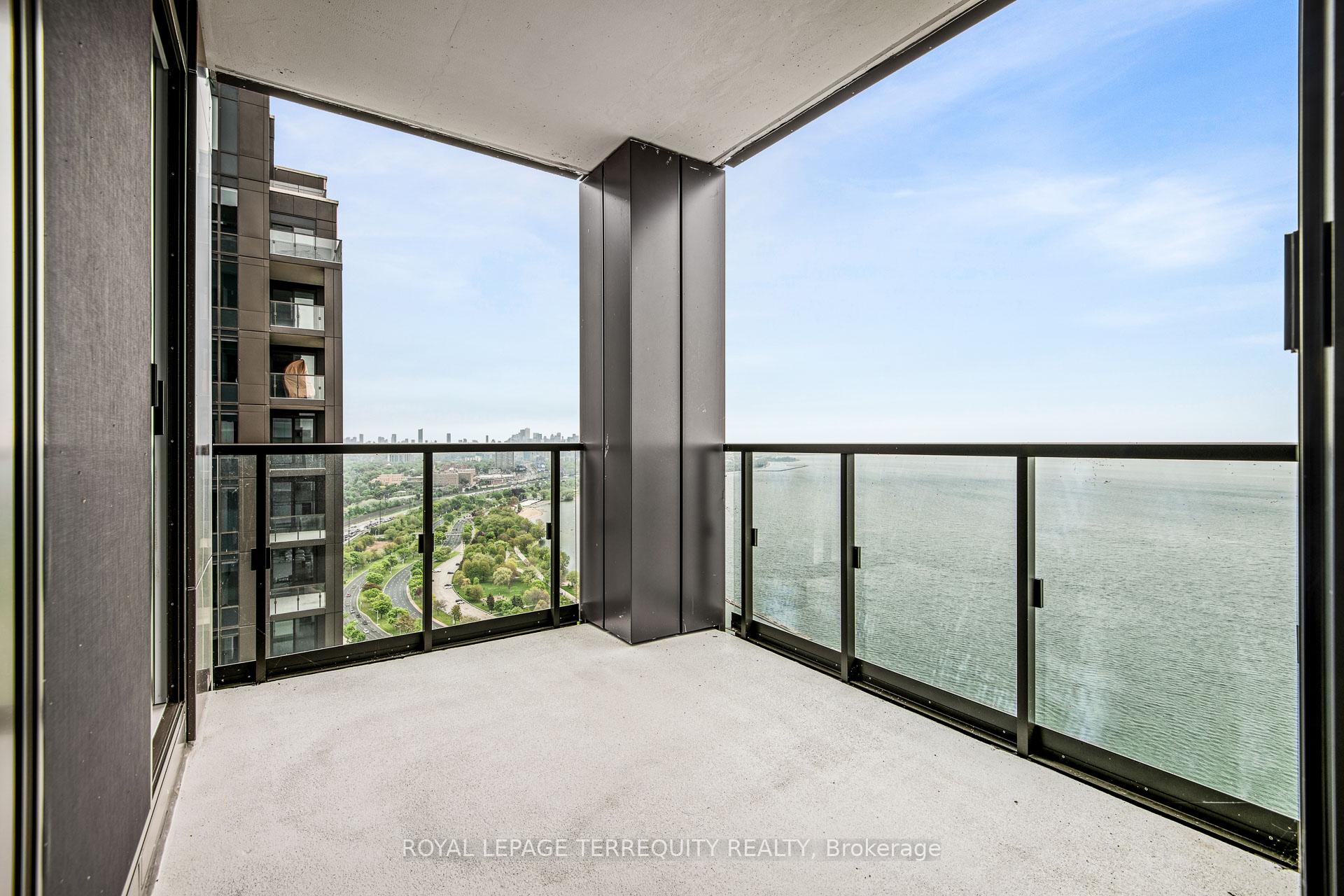 #3906w - 1928 Lake Shore Blvd W, Toronto, ON M6S0B1 | 2 Bedroom 2 Bathroom Condo Apt | Image 12