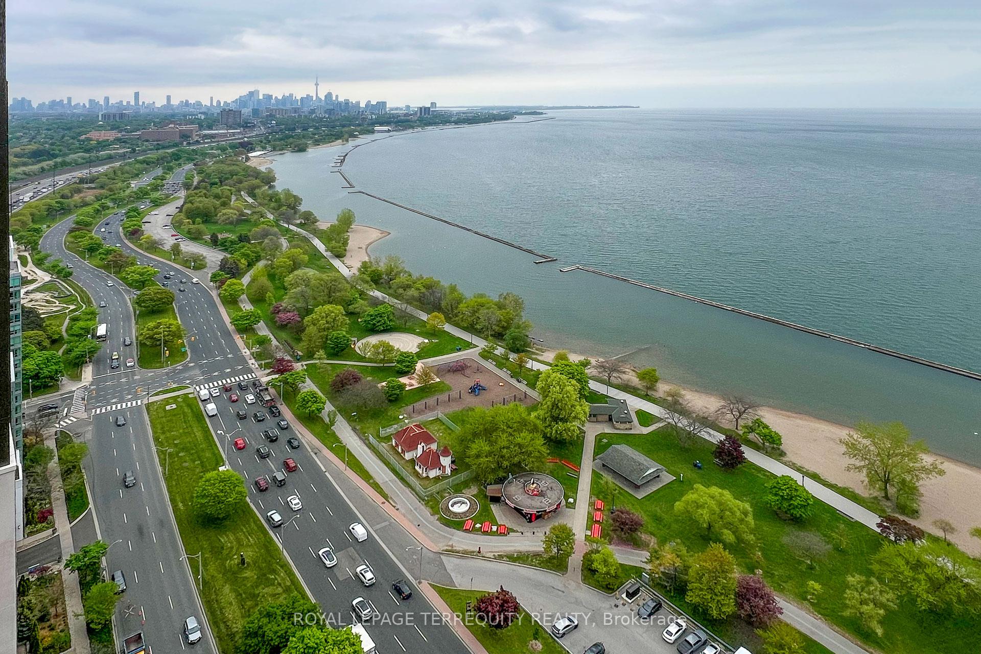 #3906w - 1928 Lake Shore Blvd W, Toronto, ON M6S0B1 | 2 Bedroom 2 Bathroom Condo Apt | Image 13