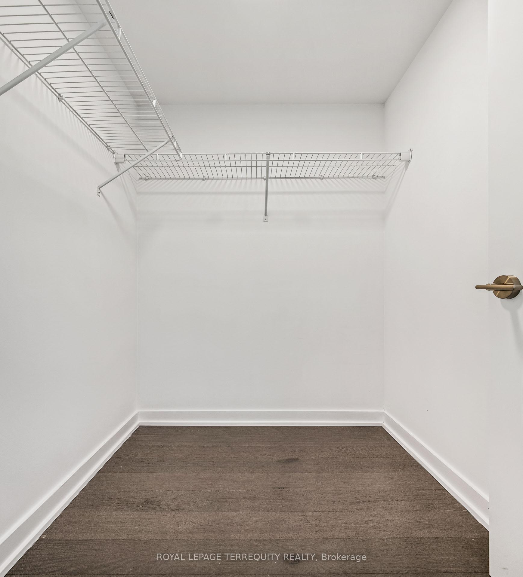 #3906w - 1928 Lake Shore Blvd W, Toronto, ON M6S0B1 | 2 Bedroom 2 Bathroom Condo Apt | Image 19