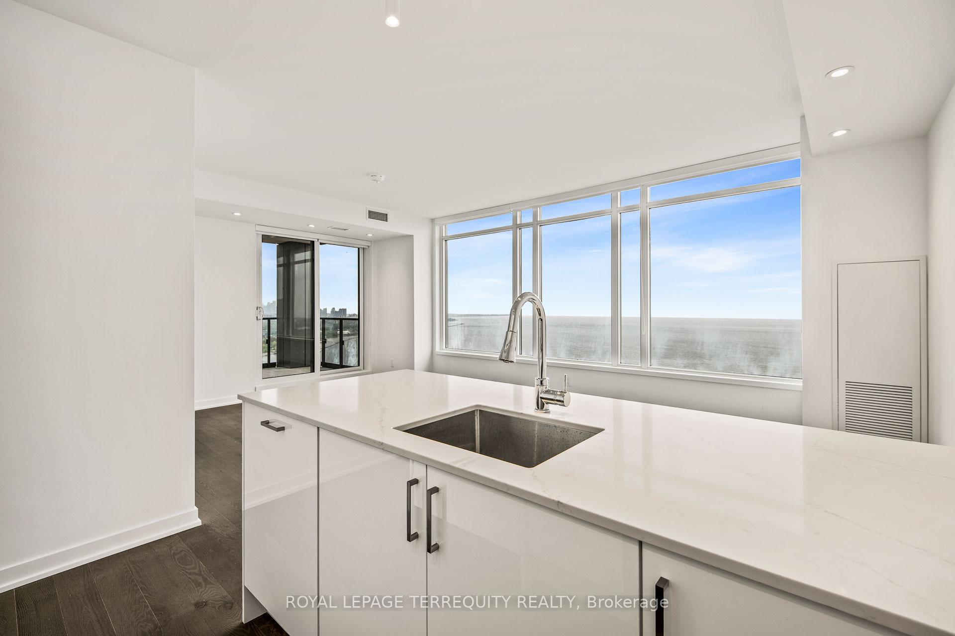 #3906w - 1928 Lake Shore Blvd W, Toronto, ON M6S0B1 | 2 Bedroom 2 Bathroom Condo Apt | Image 7