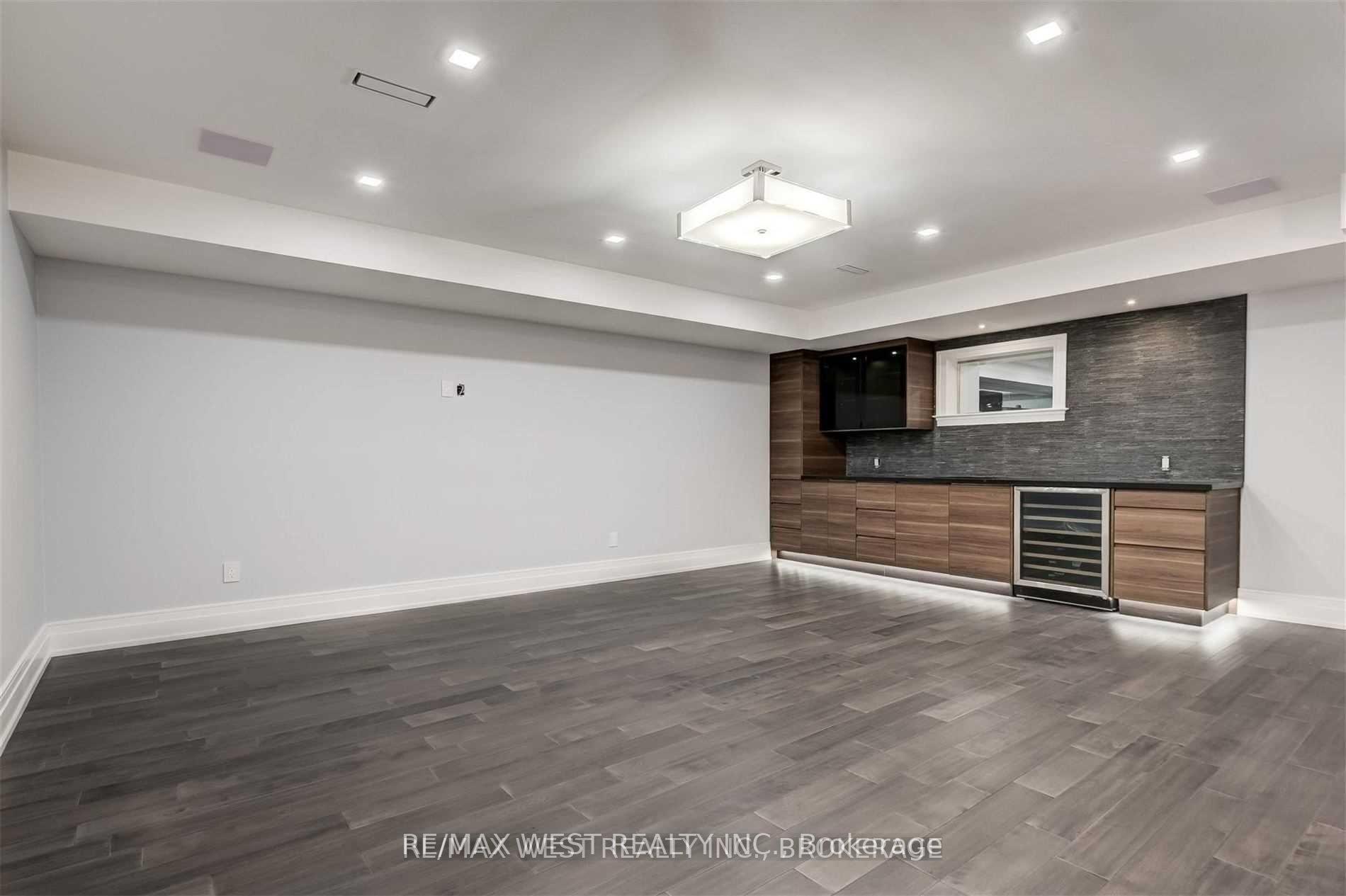 59 Cynthia Rd, Toronto, ON M6N2P8 | 4 Bedroom 5 Bathroom Detached House | Image 32