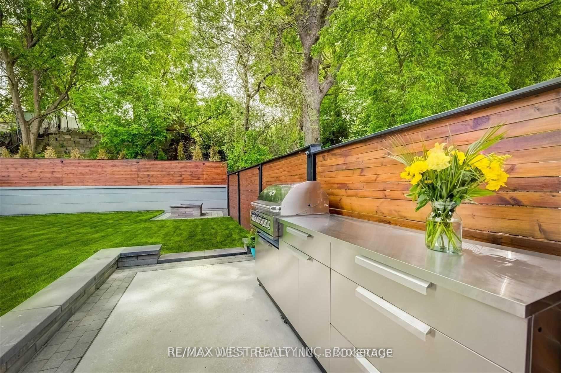 59 Cynthia Rd, Toronto, ON M6N2P8 | 4 Bedroom 5 Bathroom Detached House | Image 39