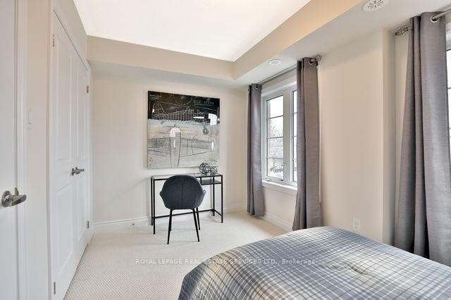 1024B Islington Ave, Toronto, ON M8Z6A4 | 3 Bedroom 3 Bathroom Condo Townhouse | Image 21