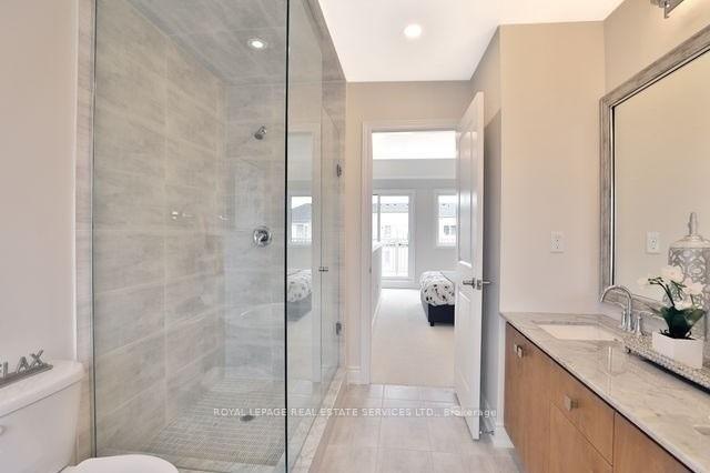 1024B Islington Ave, Toronto, ON M8Z6A4 | 3 Bedroom 3 Bathroom Condo Townhouse | Image 30