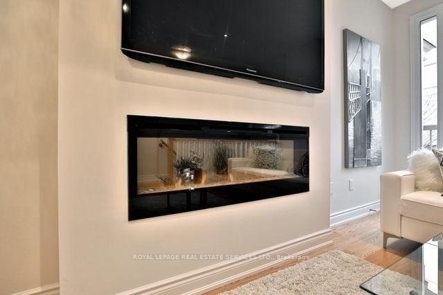 1024B Islington Ave, Toronto, ON M8Z6A4 | 3 Bedroom 3 Bathroom Condo Townhouse | Image 6