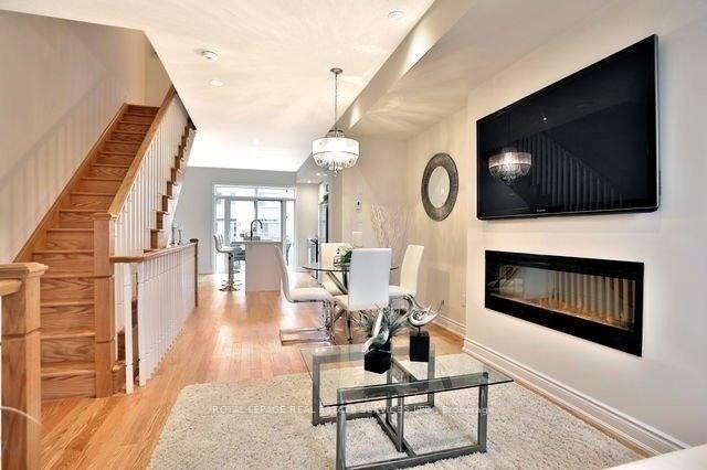 1024B Islington Ave, Toronto, ON M8Z6A4 | 3 Bedroom 3 Bathroom Condo Townhouse | Image 9
