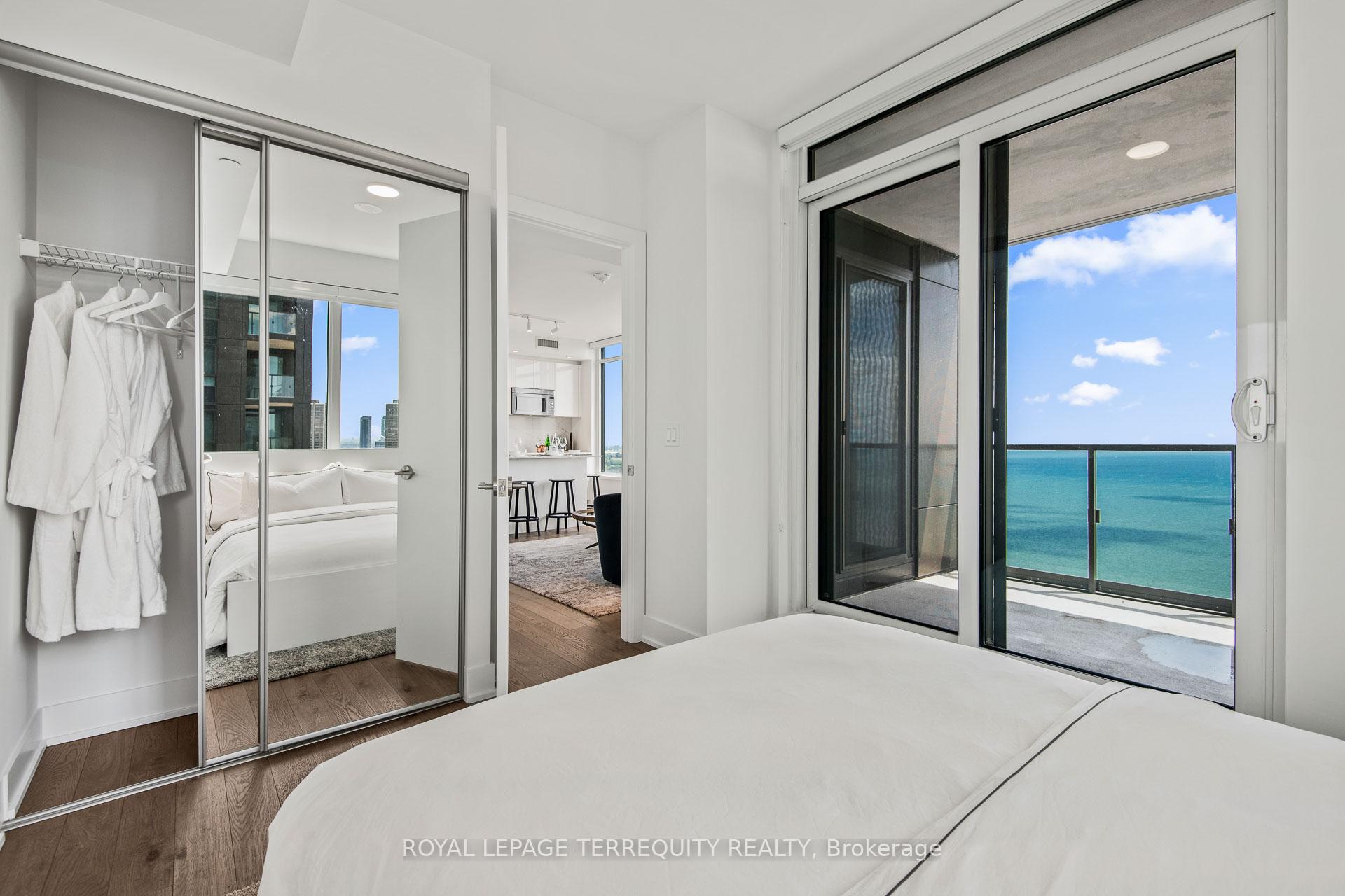 #3709e - 1926 Lake Shore Blvd W, Toronto, ON M6S1A1 | 2 Bedroom 2 Bathroom Condo Apt | Image 20