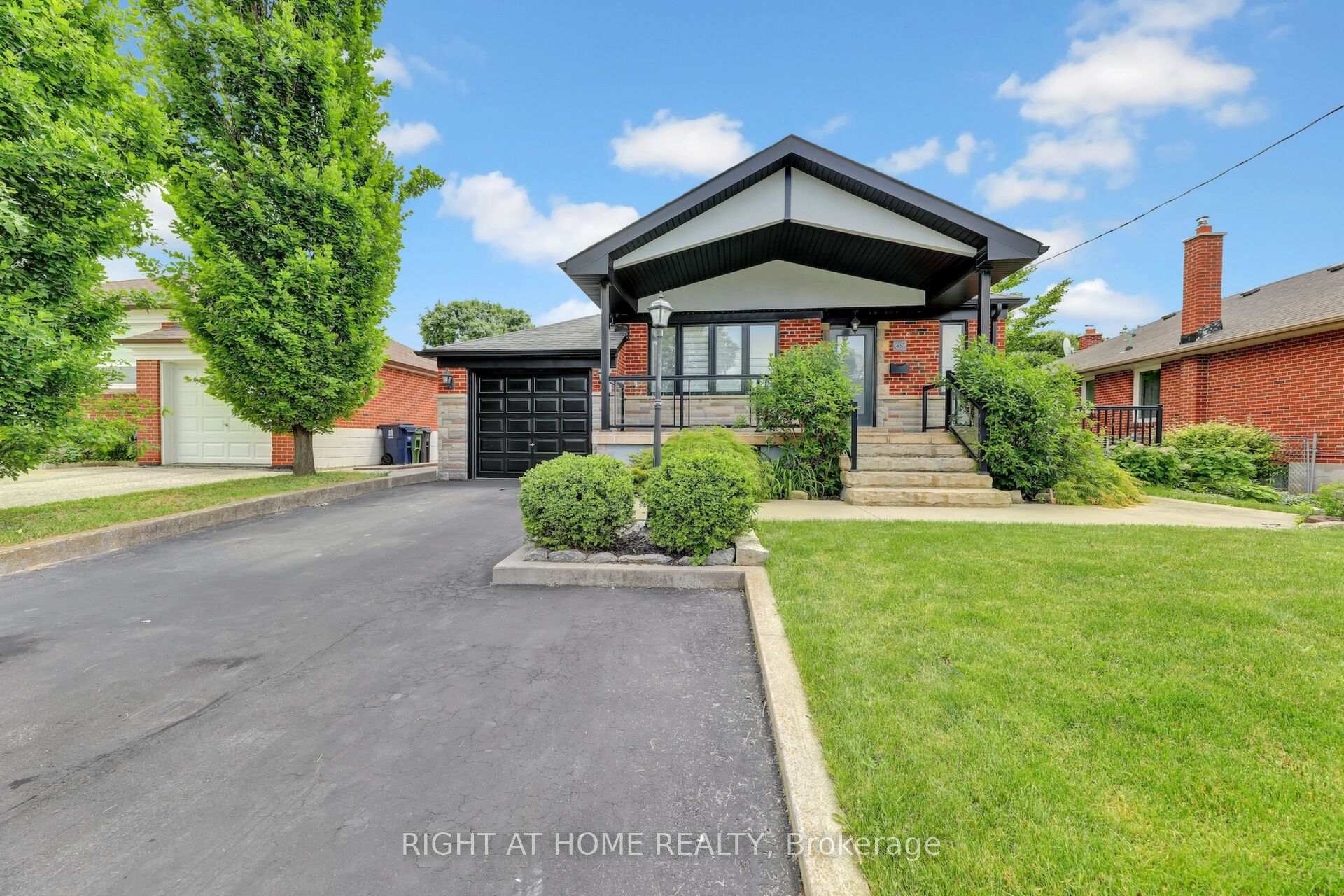 69 Tavistock Rd, Toronto, ON M3M2N8 | 3 Bedroom 3 Bathroom Detached House | Image 1