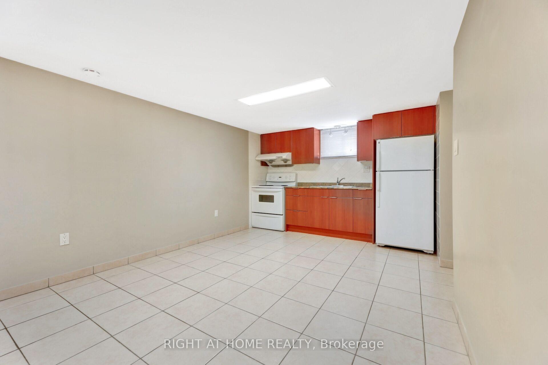 69 Tavistock Rd, Toronto, ON M3M2N8 | 3 Bedroom 3 Bathroom Detached House | Image 33