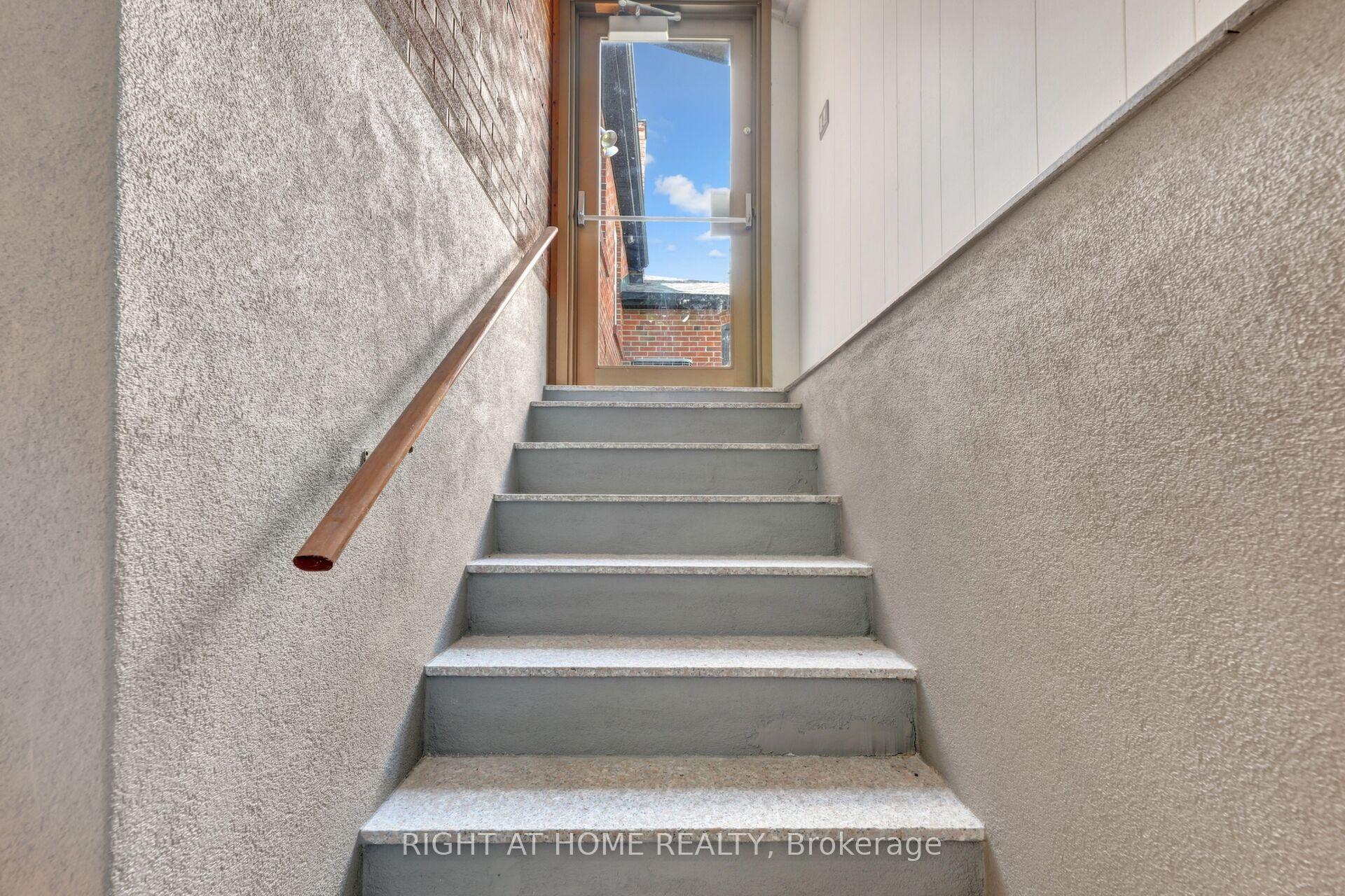 69 Tavistock Rd, Toronto, ON M3M2N8 | 3 Bedroom 3 Bathroom Detached House | Image 35