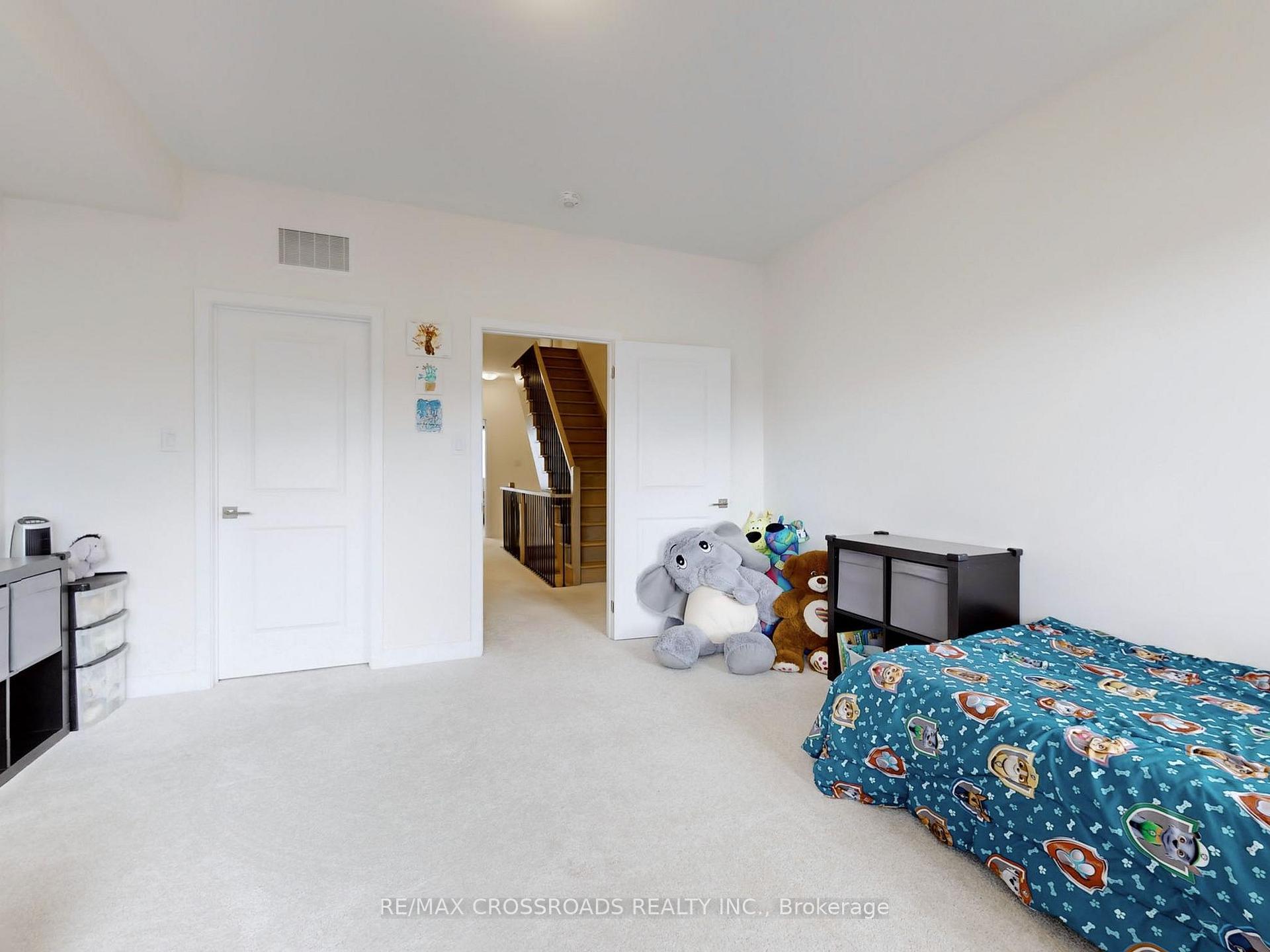 73 William Duncan Rd, Toronto, ON M3K0C5 | 3 Bedroom 3 Bathroom Freehold Townhouse | Image 15