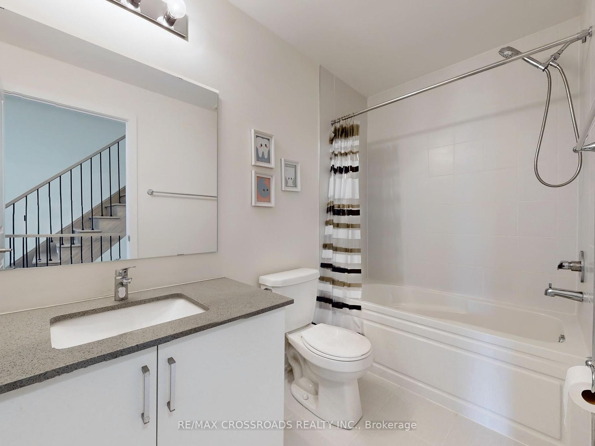 73 William Duncan Rd, Toronto, ON M3K0C5 | 3 Bedroom 3 Bathroom Freehold Townhouse | Image 16