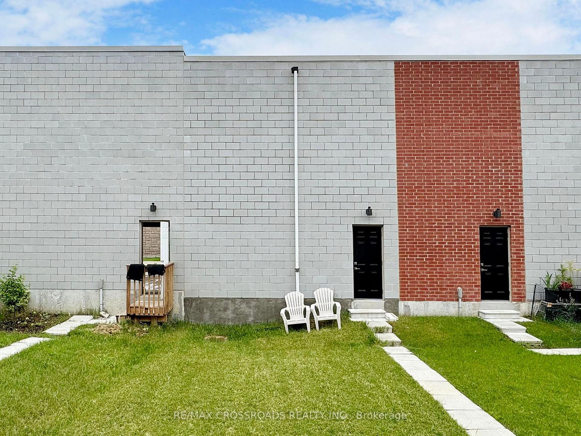 73 William Duncan Rd, Toronto, ON M3K0C5 | 3 Bedroom 3 Bathroom Freehold Townhouse | Image 28