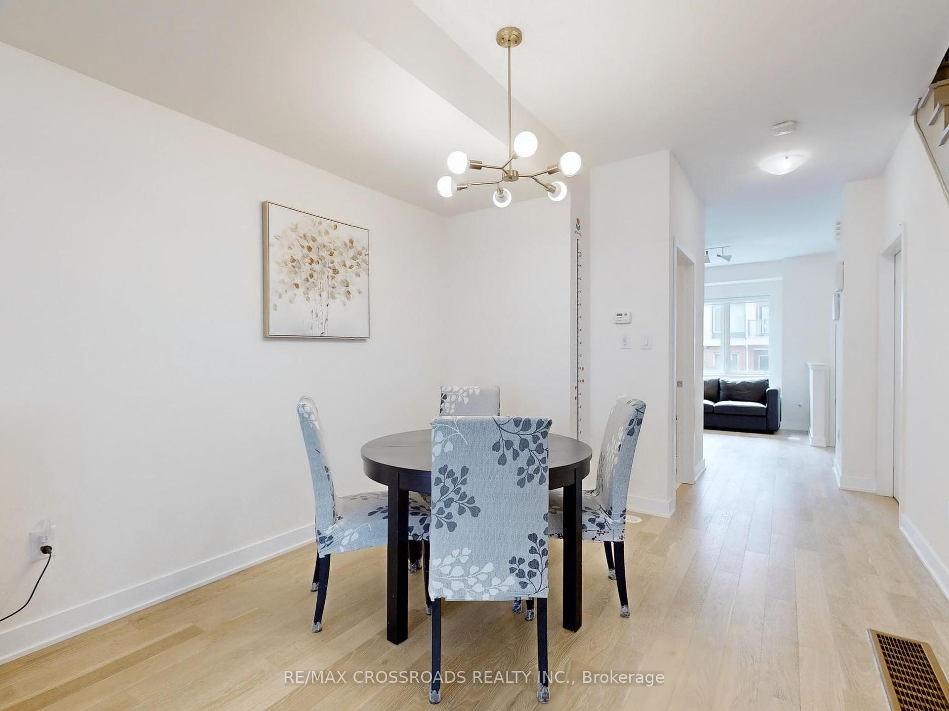 73 William Duncan Rd, Toronto, ON M3K0C5 | 3 Bedroom 3 Bathroom Freehold Townhouse | Image 4