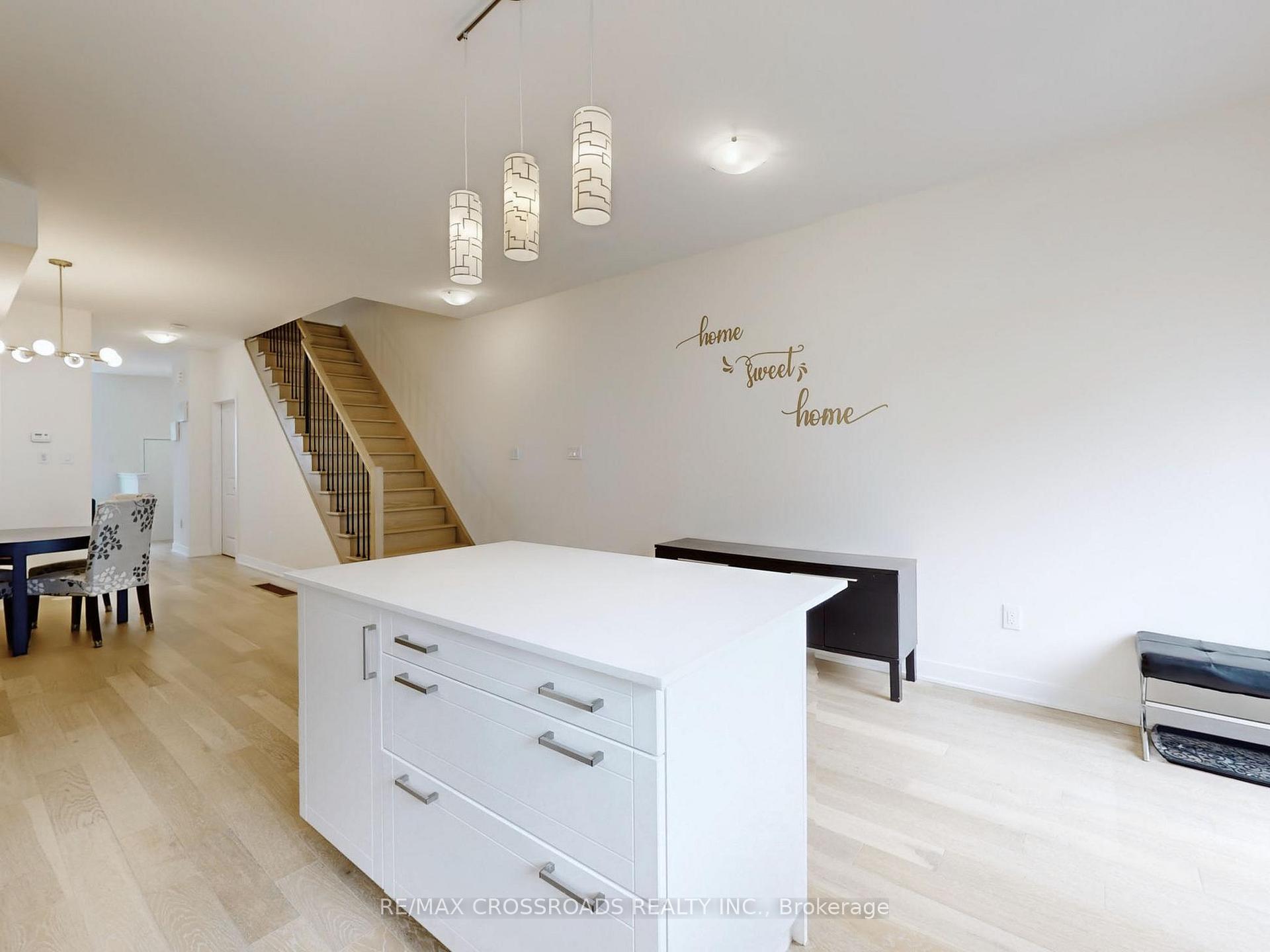 73 William Duncan Rd, Toronto, ON M3K0C5 | 3 Bedroom 3 Bathroom Freehold Townhouse | Image 8