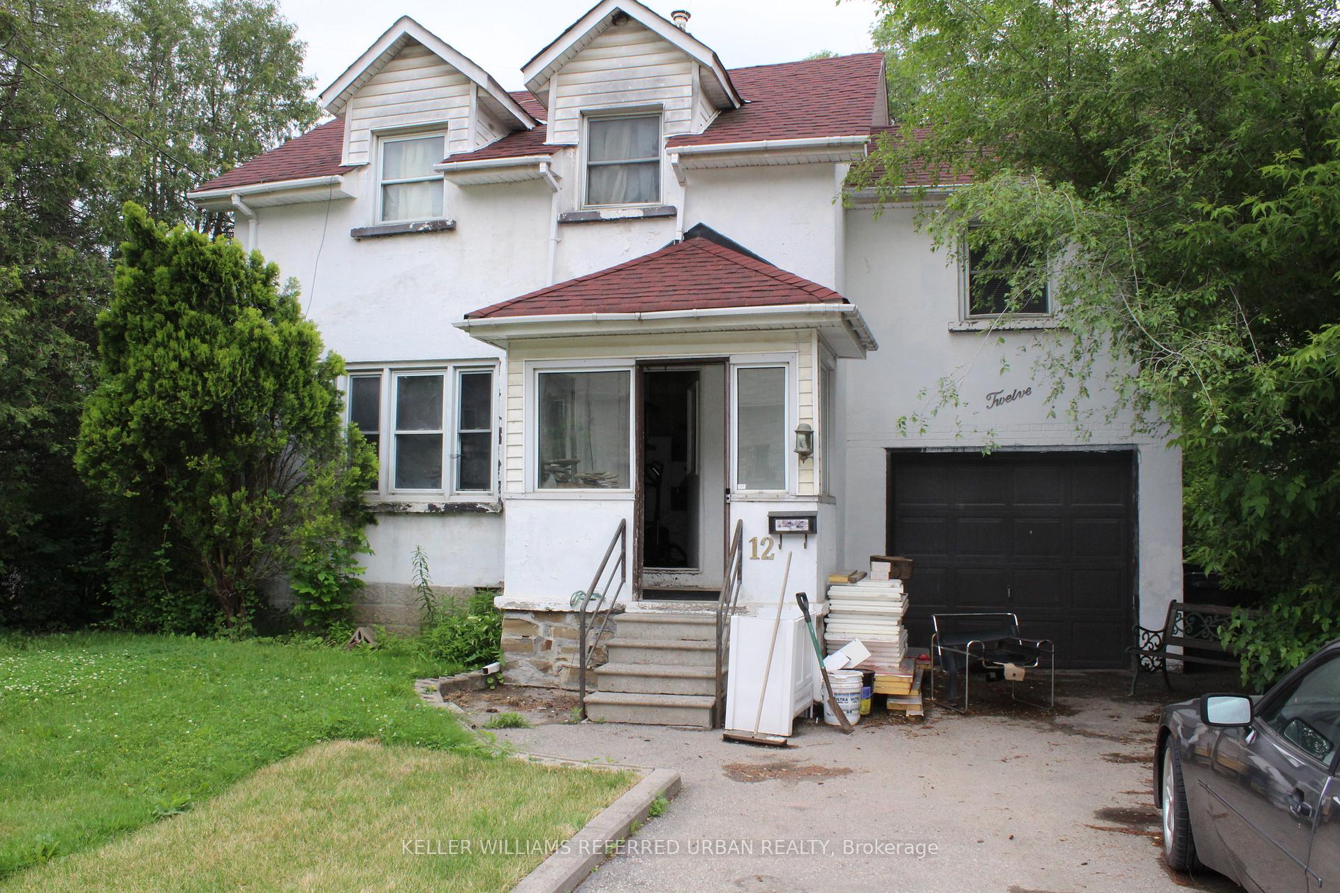 12 Bonnyview Dr, Toronto, ON M8Y3G6 | 3 Bedroom 1 Bathroom Detached House | Image 1