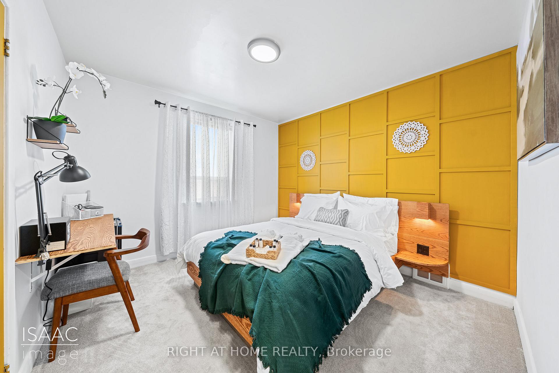 98 Yorkview Dr, Toronto, ON M8Z2G4 | 3 Bedroom 2 Bathroom Detached House | Image 14