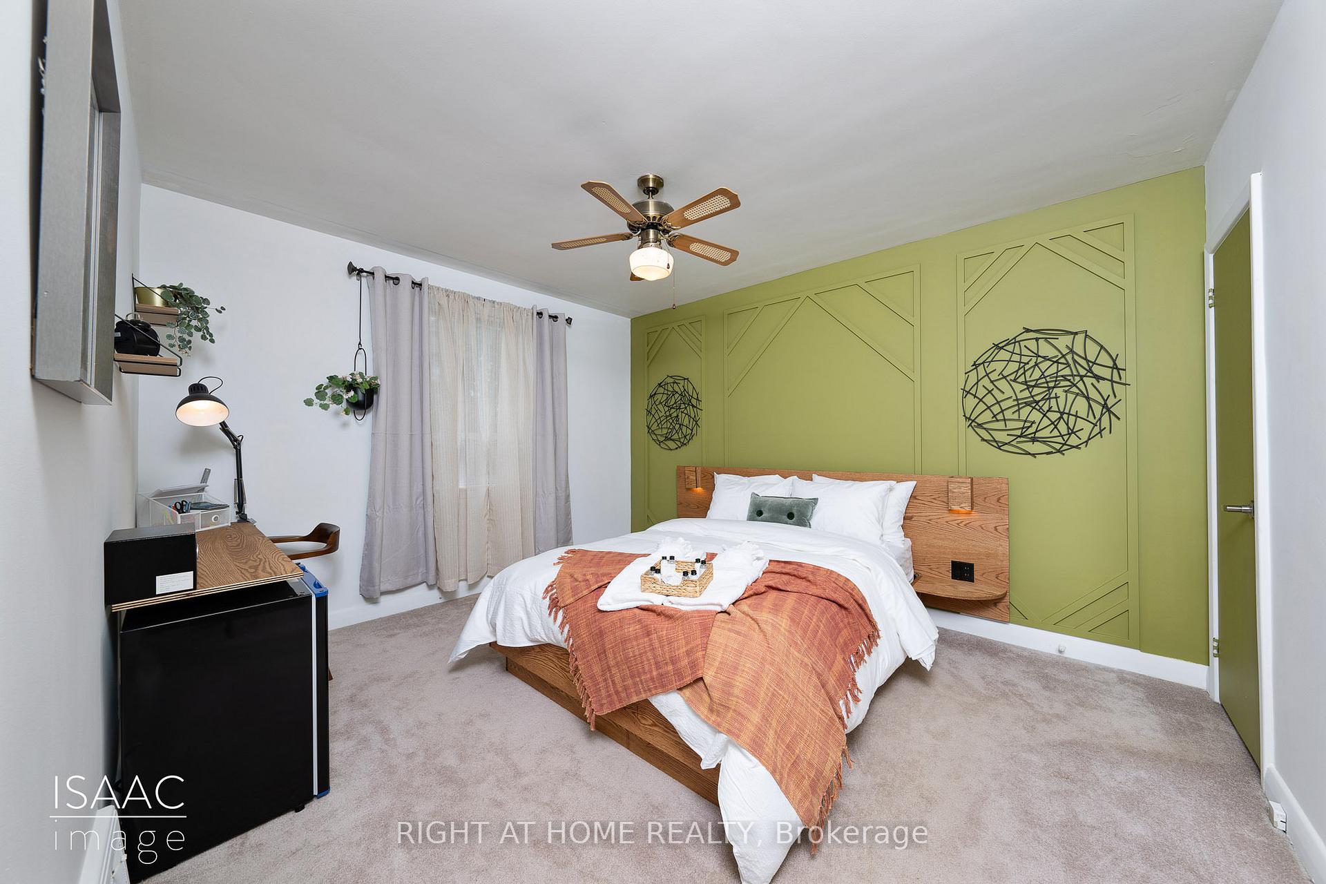 98 Yorkview Dr, Toronto, ON M8Z2G4 | 3 Bedroom 2 Bathroom Detached House | Image 18