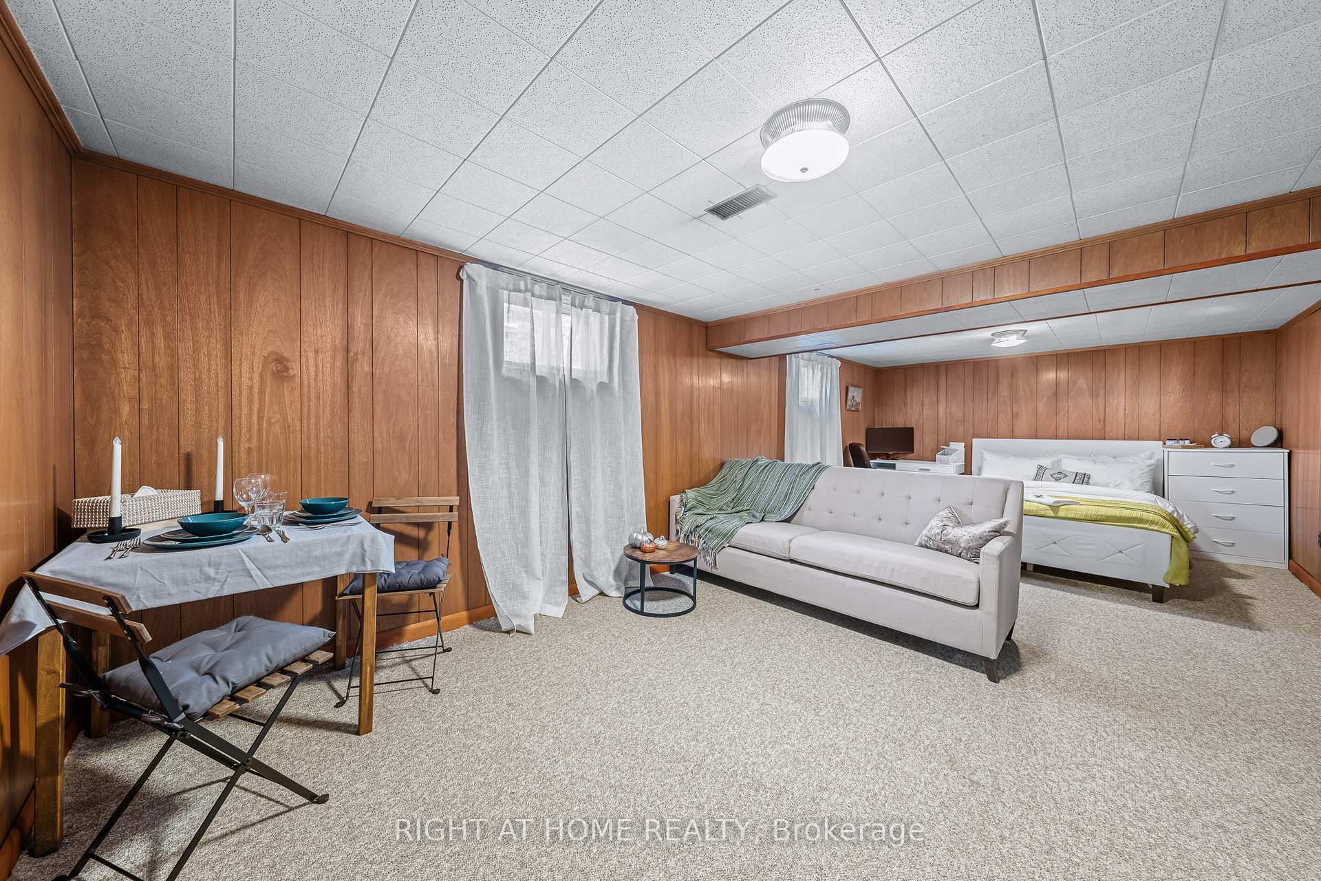 98 Yorkview Dr, Toronto, ON M8Z2G4 | 3 Bedroom 2 Bathroom Detached House | Image 23