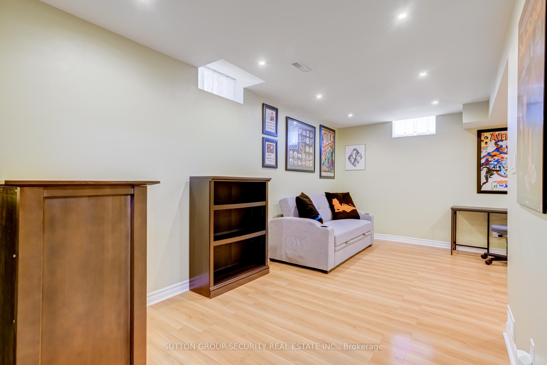 29 Rory Rd, Toronto, ON M6L3E9 | 3 Bedroom 3 Bathroom Detached House | Image 24