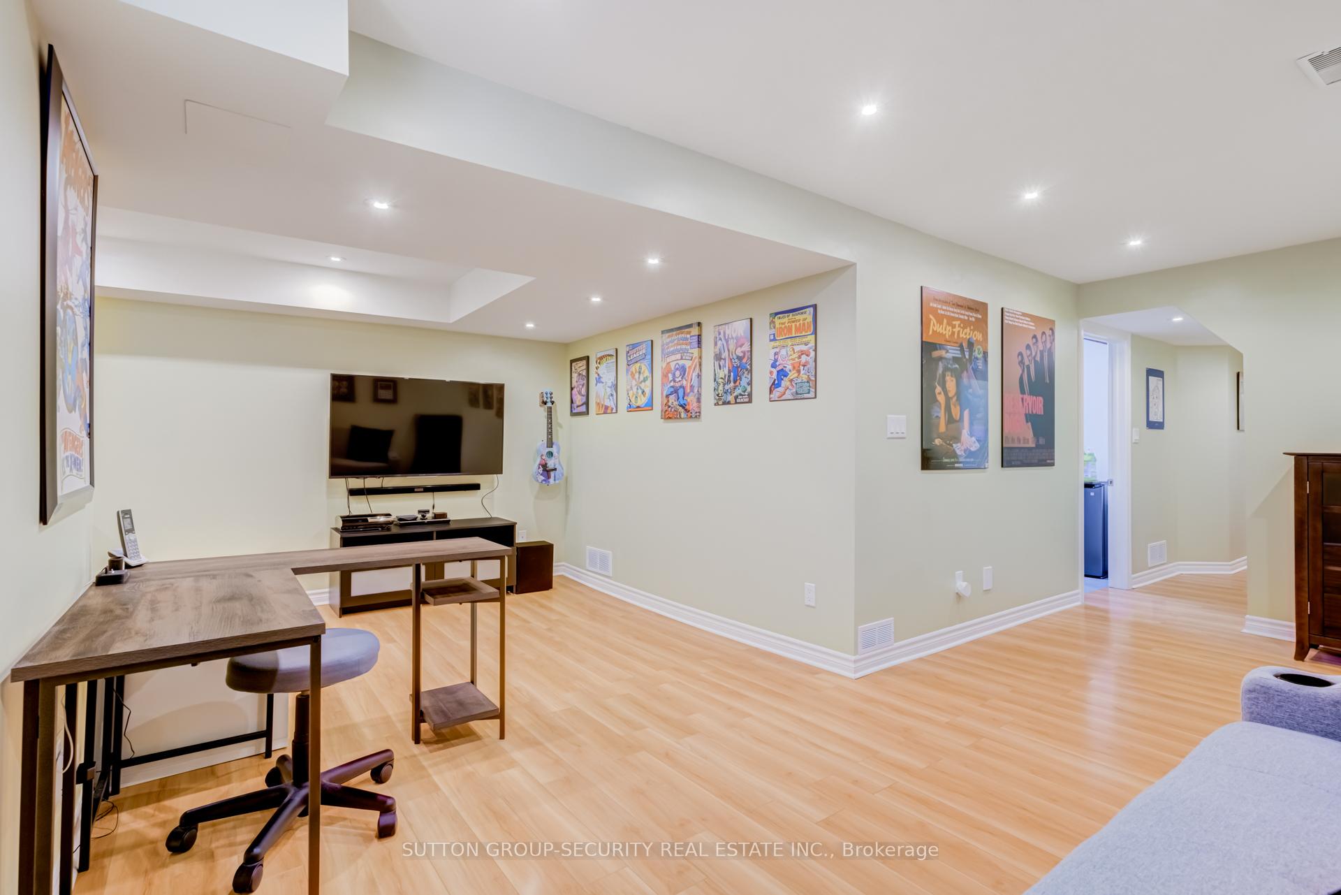 29 Rory Rd, Toronto, ON M6L3E9 | 3 Bedroom 3 Bathroom Detached House | Image 26