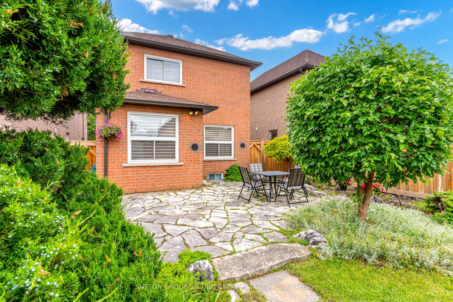 29 Rory Rd, Toronto, ON M6L3E9 | 3 Bedroom 3 Bathroom Detached House | Image 34