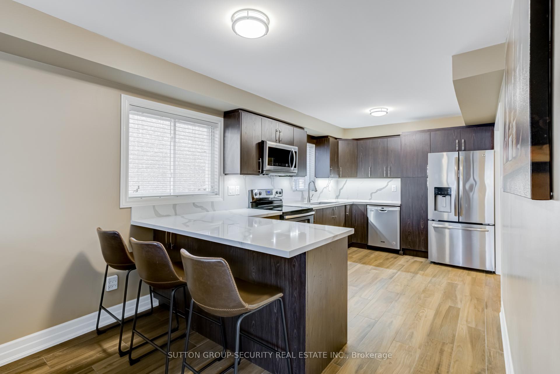 29 Rory Rd, Toronto, ON M6L3E9 | 3 Bedroom 3 Bathroom Detached House | Image 4