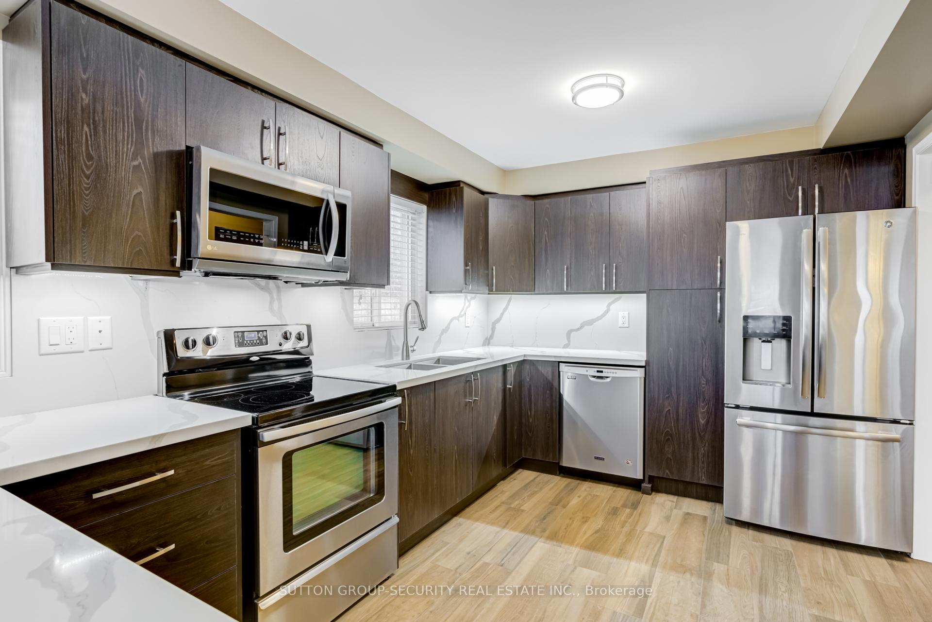 29 Rory Rd, Toronto, ON M6L3E9 | 3 Bedroom 3 Bathroom Detached House | Image 5