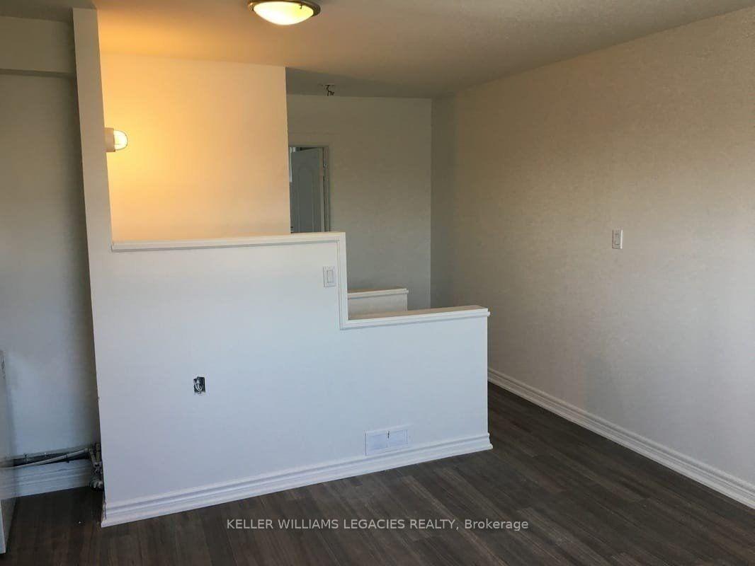 142 Silverthorn Ave, Toronto, ON M6N3K3 | 3 Bedroom 3 Bathroom Semi-Detached House | Image 16