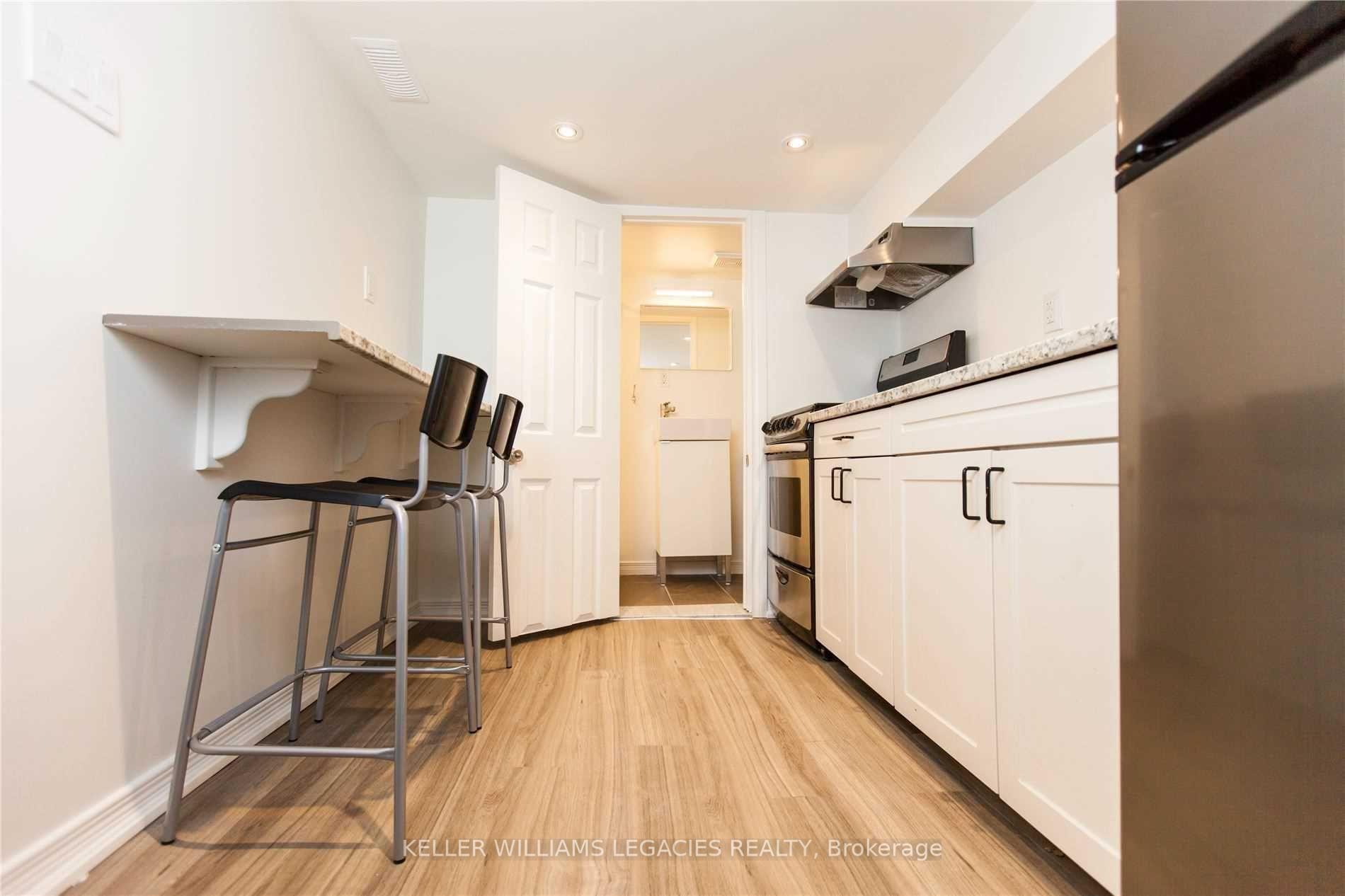 142 Silverthorn Ave, Toronto, ON M6N3K3 | 3 Bedroom 3 Bathroom Semi-Detached House | Image 18